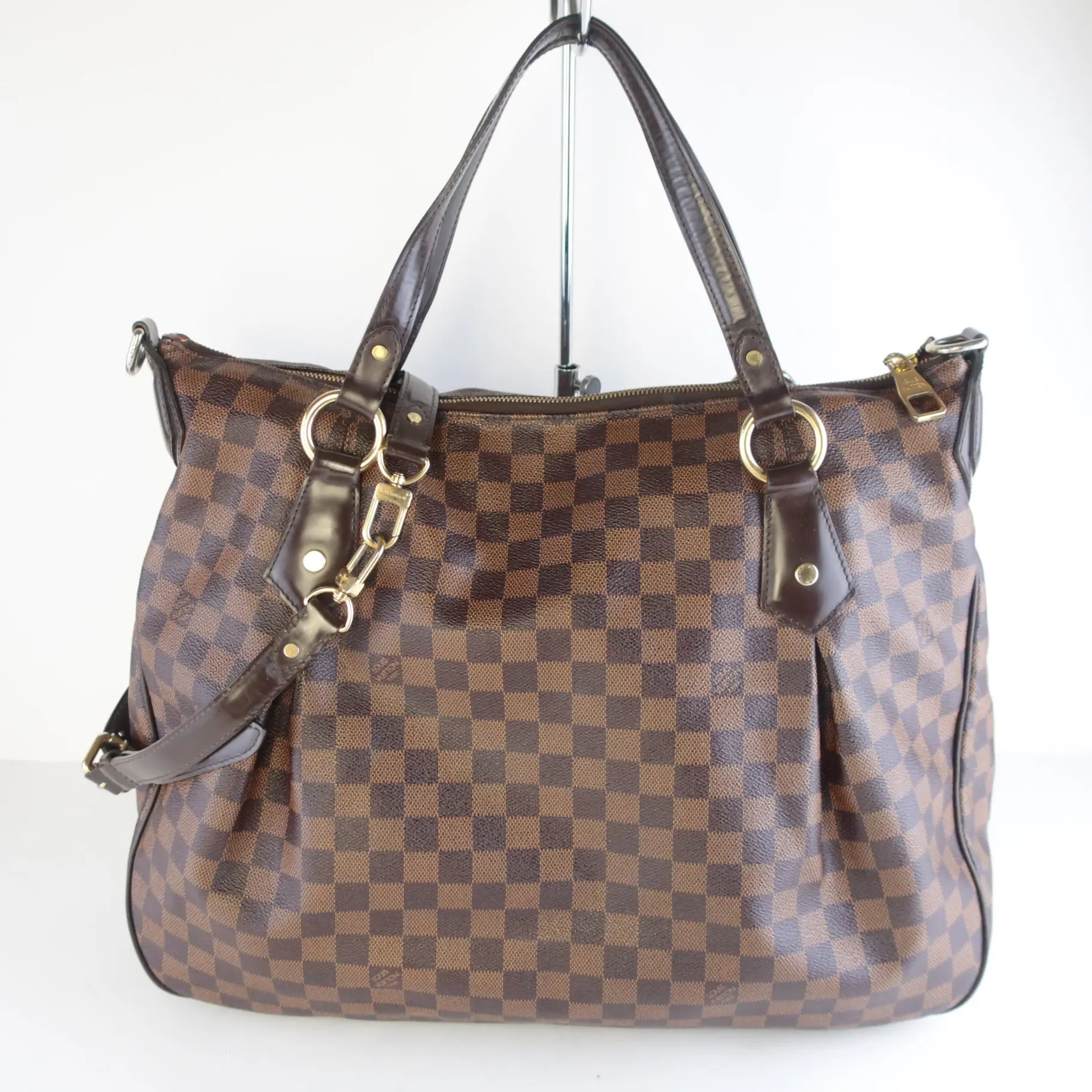 Louis Vuitton Damier Ebene Evora GM Shoulder Bag - Image 4