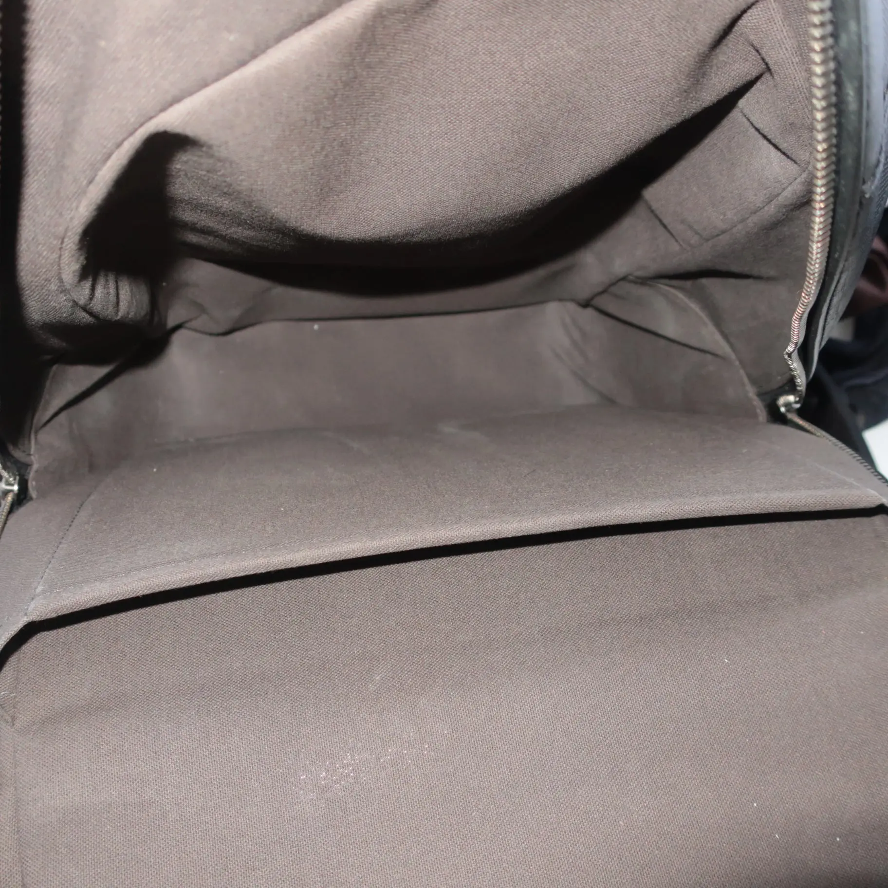 Louis Vuitton Damier Infini Michael Backpack - Image 5