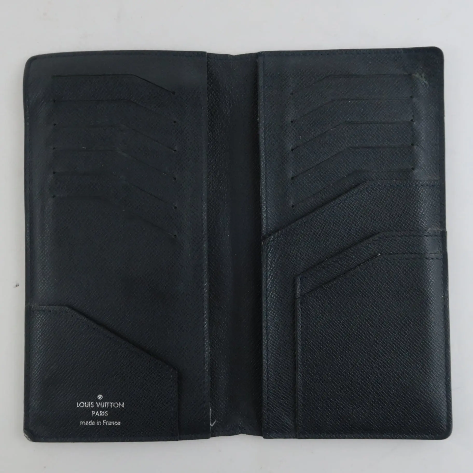 Louis Vuitton Dark Blue Taiga Leather Bifold Long Wallet - Image 4