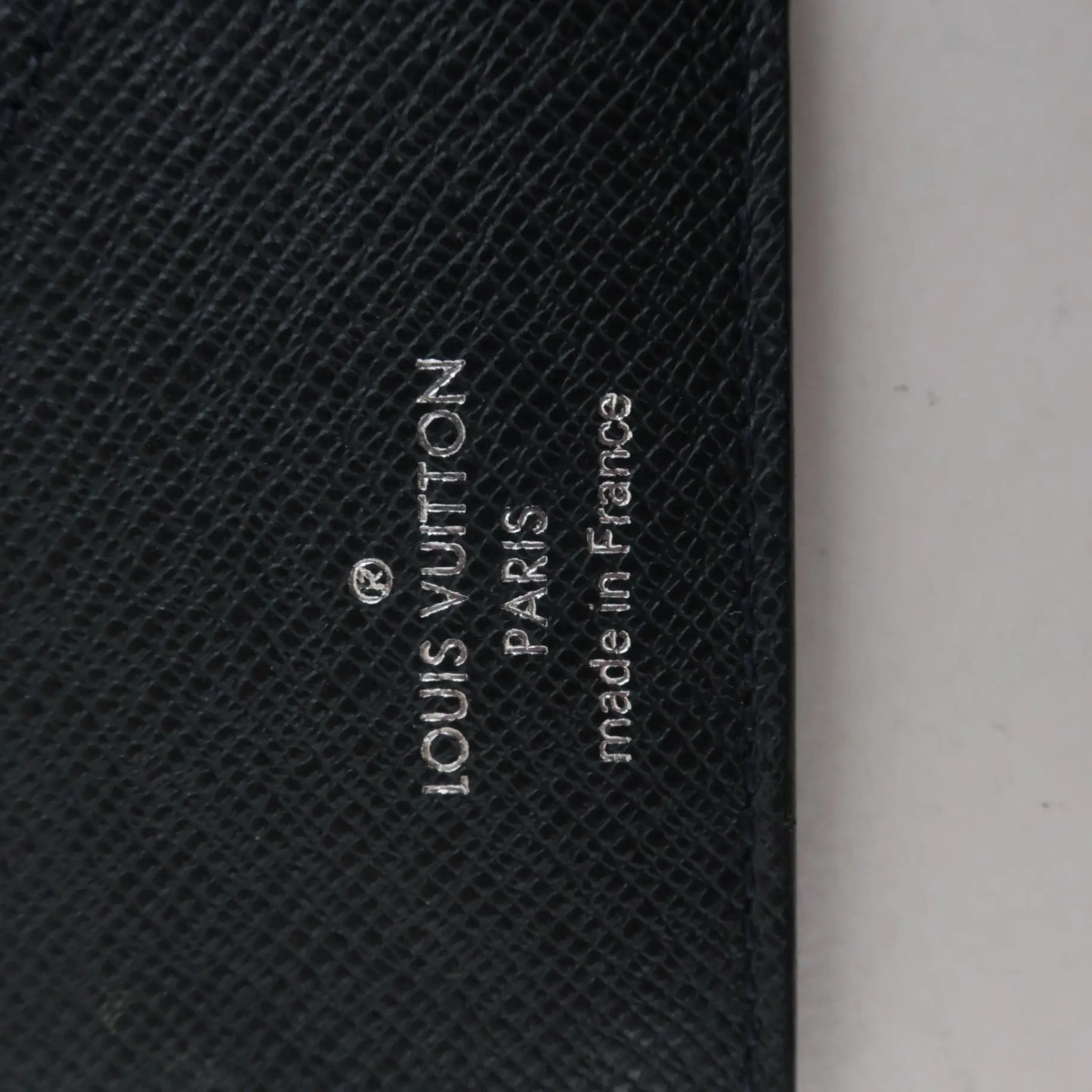 Louis Vuitton Dark Blue Taiga Leather Bifold Long Wallet - Image 6