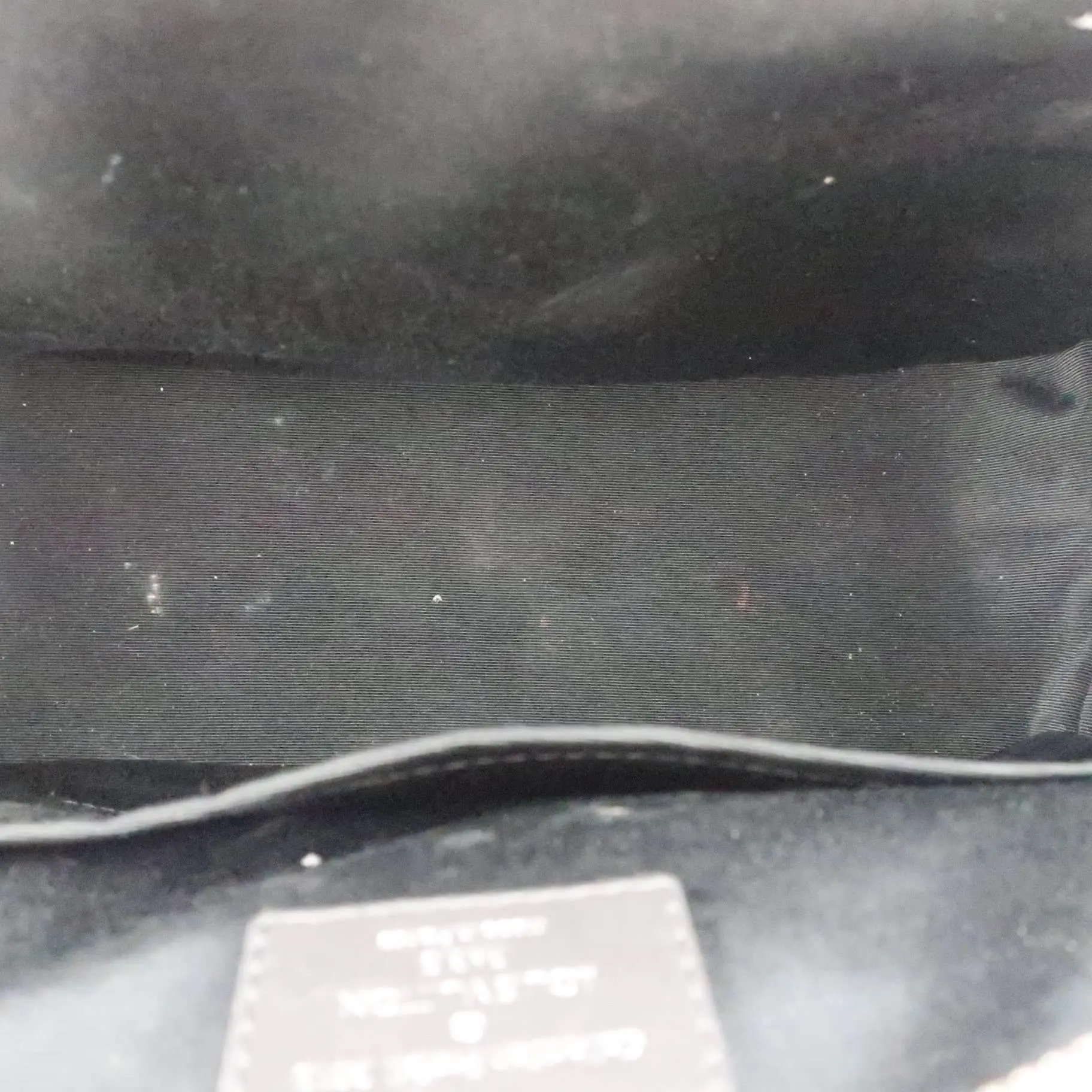Louis Vuitton Limited Edition Gris Suede Monogram Tuffetage Deauville Cube Bag - Image 40