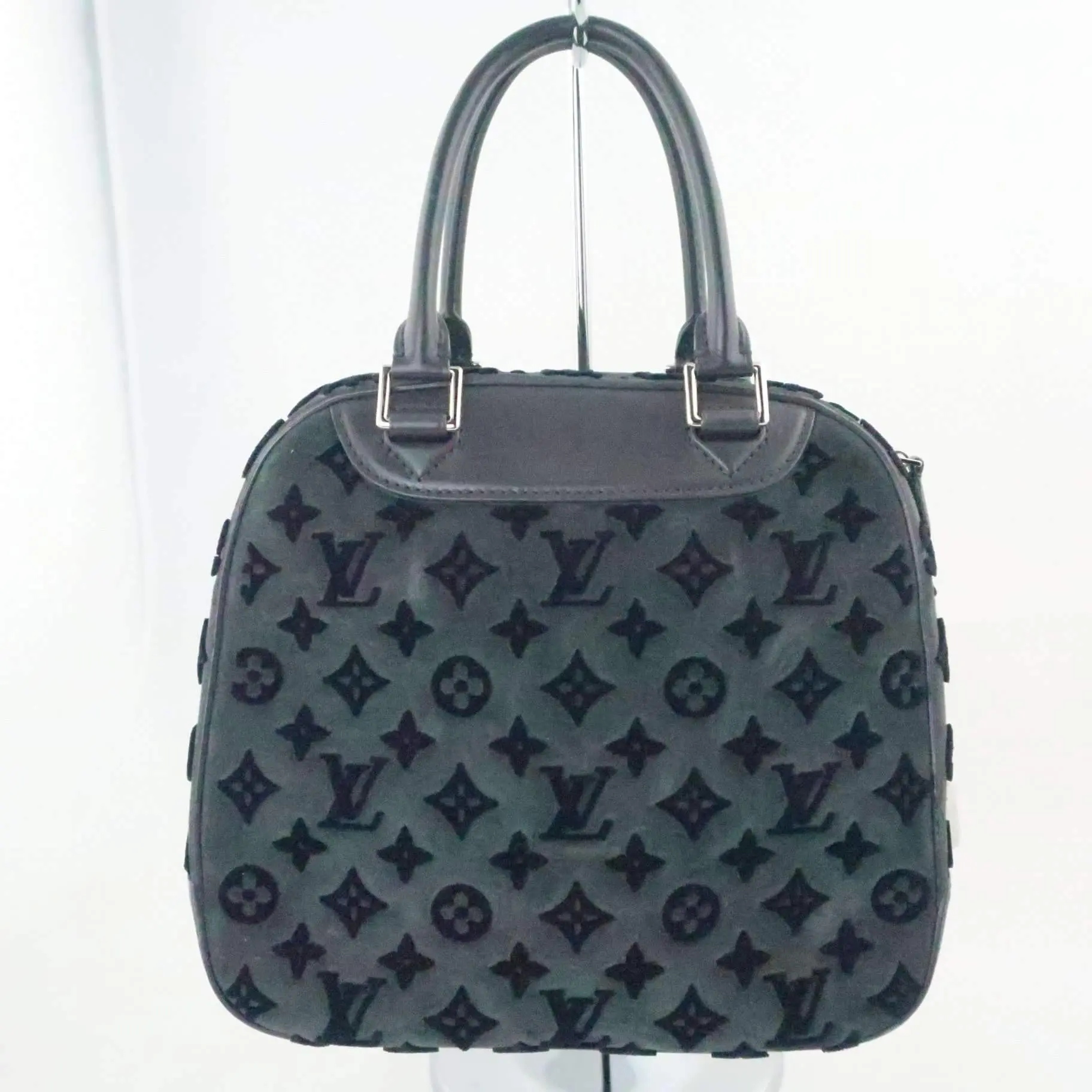 Louis Vuitton Limited Edition Gris Suede Monogram Tuffetage Deauville Cube Bag - Image 5
