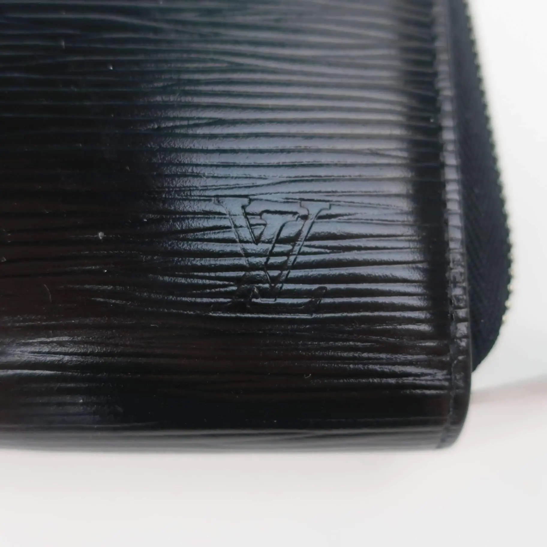 Louis Vuitton Electric Epi Noir Wallet - Image 16