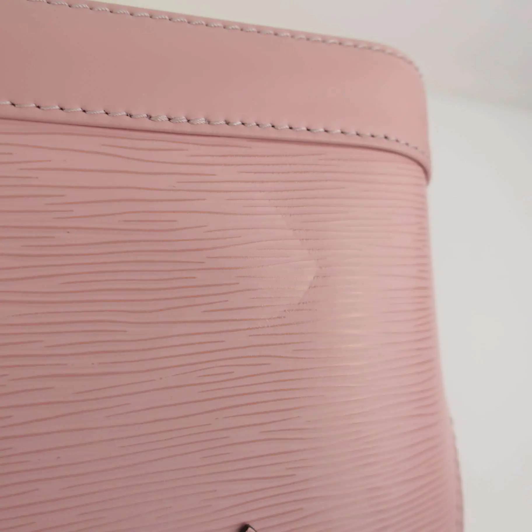 Louis Vuitton Epi Alma BB Rose Ballerine Bag - Image 11