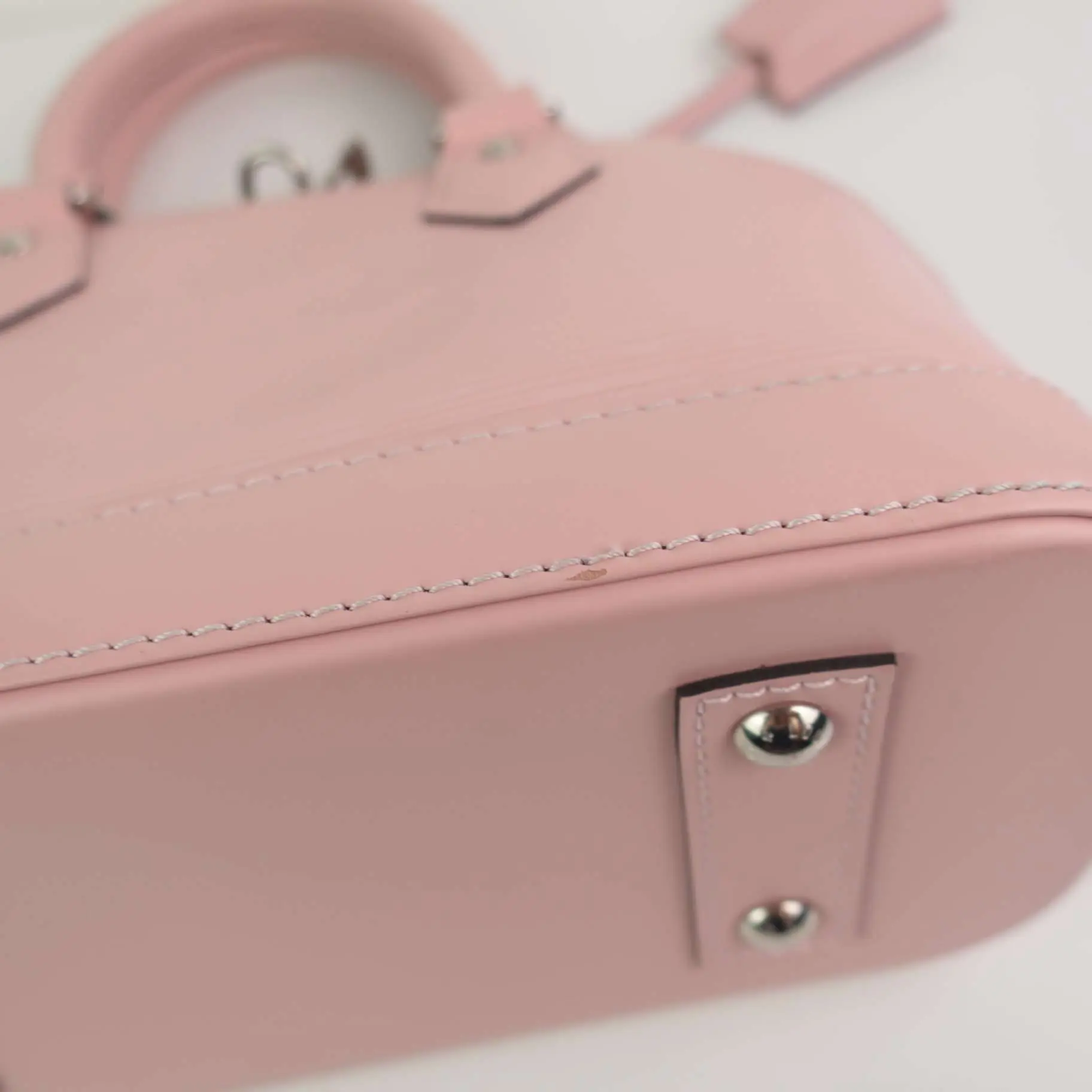 Louis Vuitton Epi Alma BB Rose Ballerine Bag - Image 8
