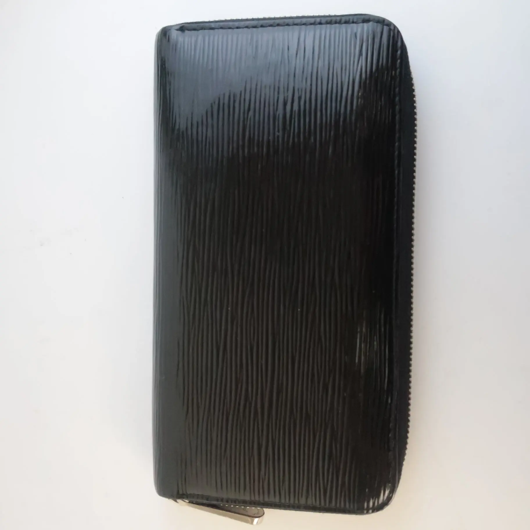 Louis Vuitton Epi Electric Leather Black Zippy wallet - Image 4
