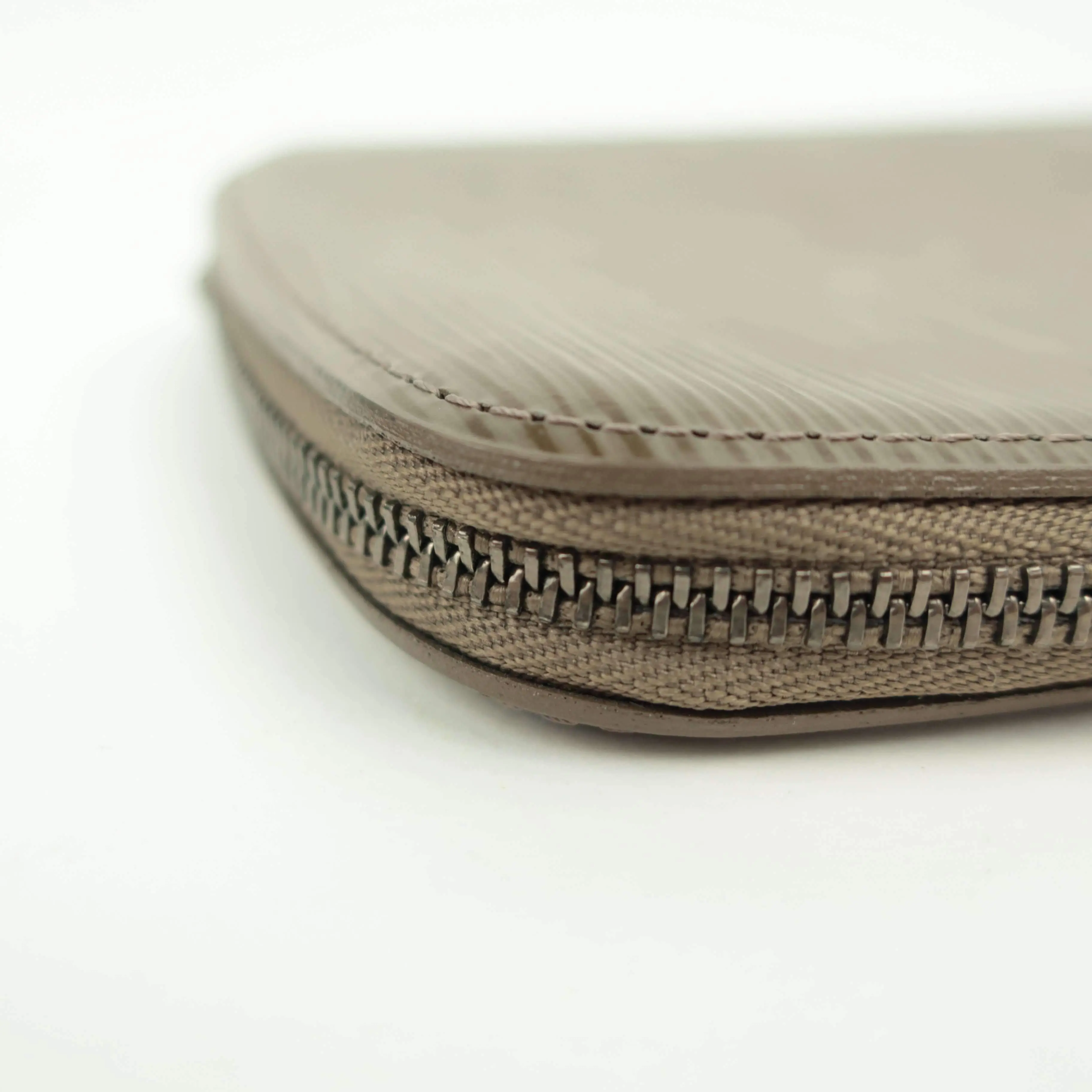 Louis Vuitton Etoupe Epi Geode Organizer Zippy Wallet - Image 14