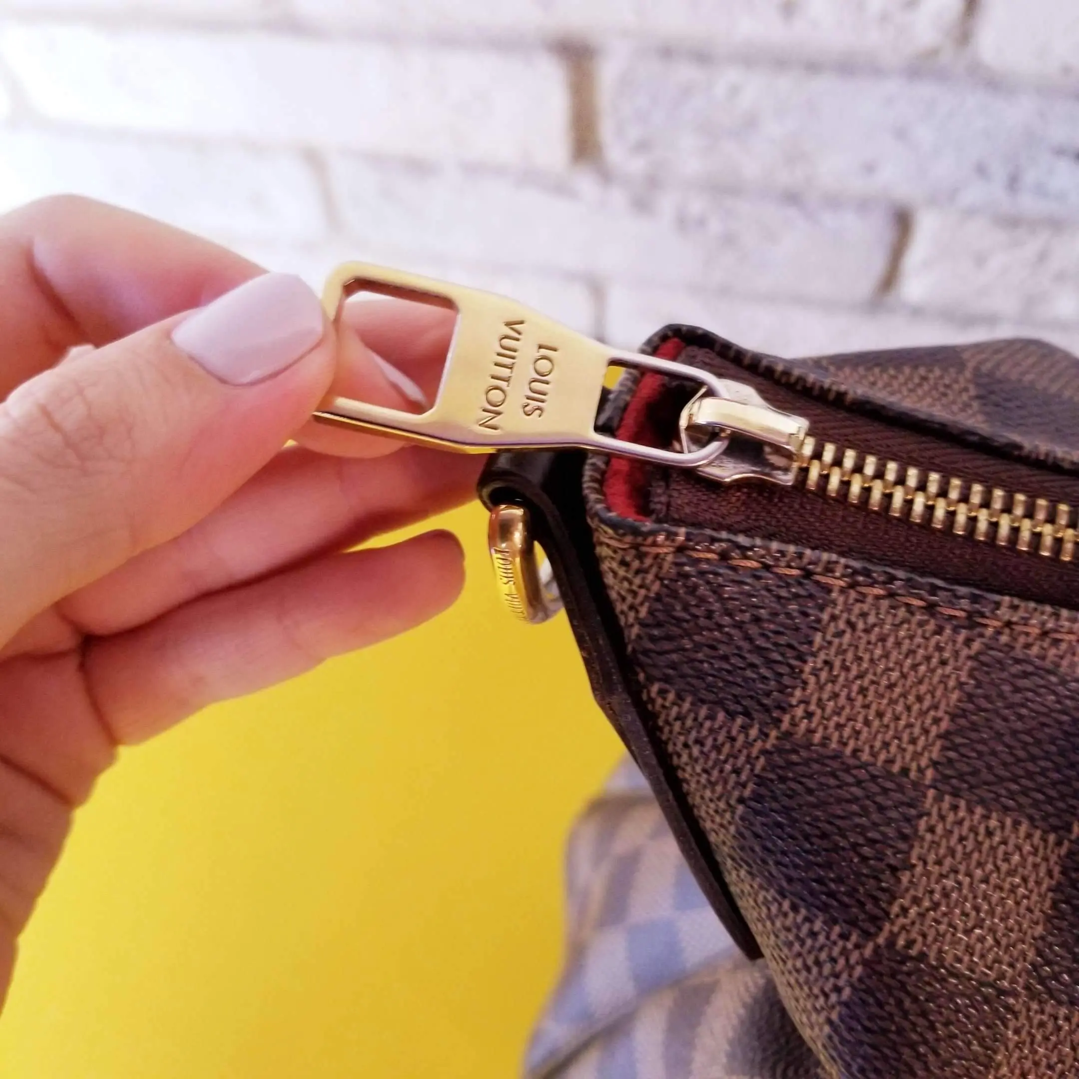 Louis Vuitton Evora MM Damier Ebene Bag - Image 35