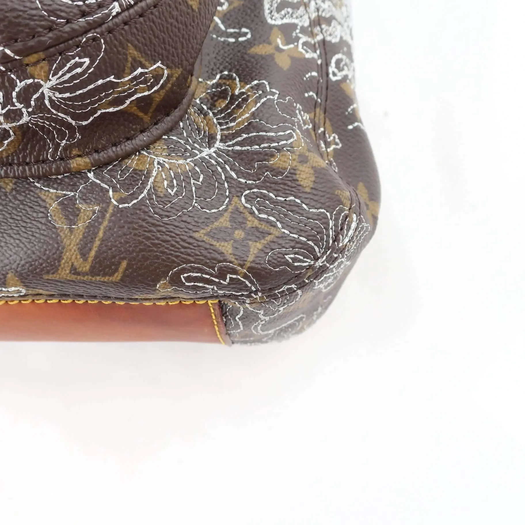 Louis Vuitton Fersen Dentellle Silver Monogram bag - Image 14