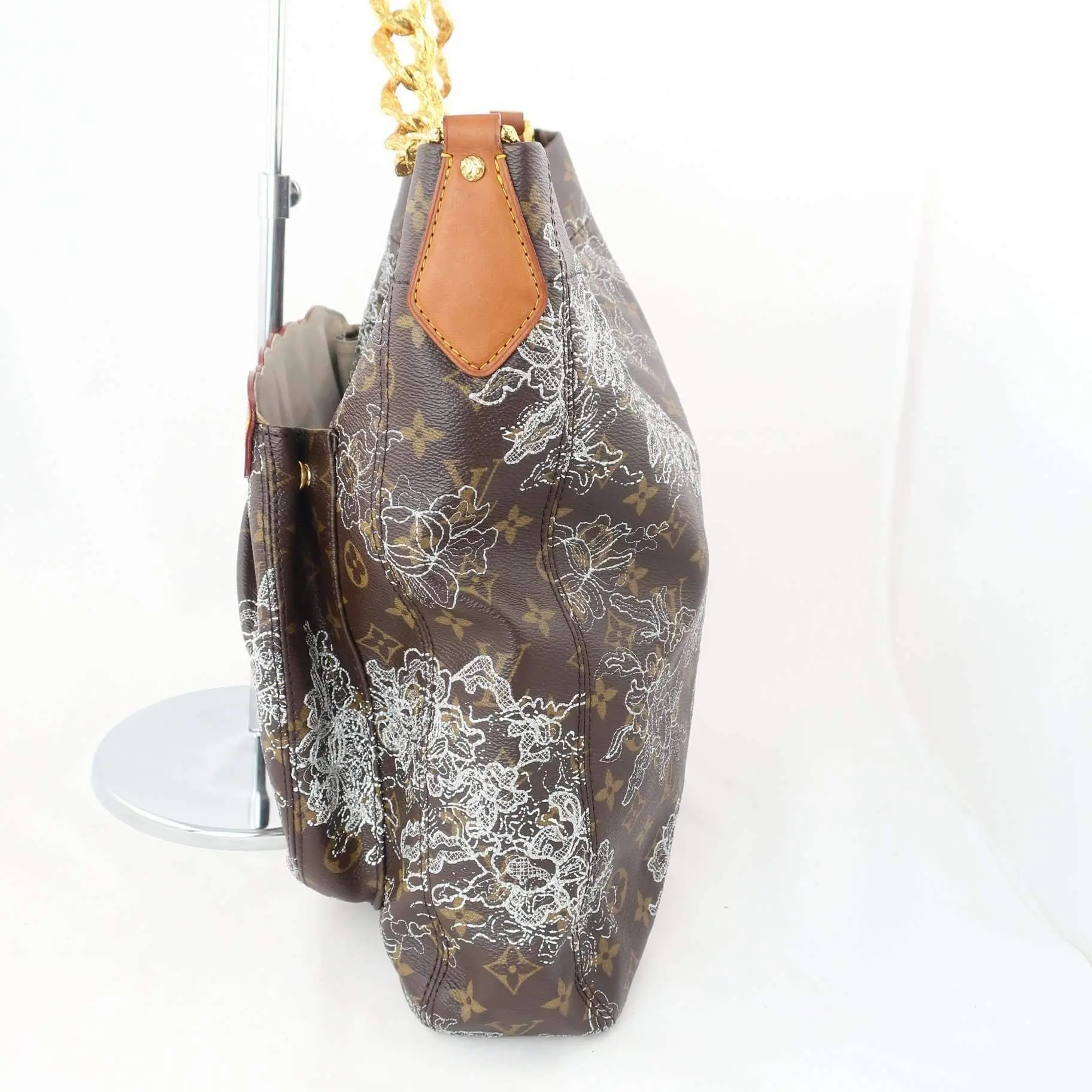 Louis Vuitton Fersen Dentellle Silver Monogram bag - Image 37
