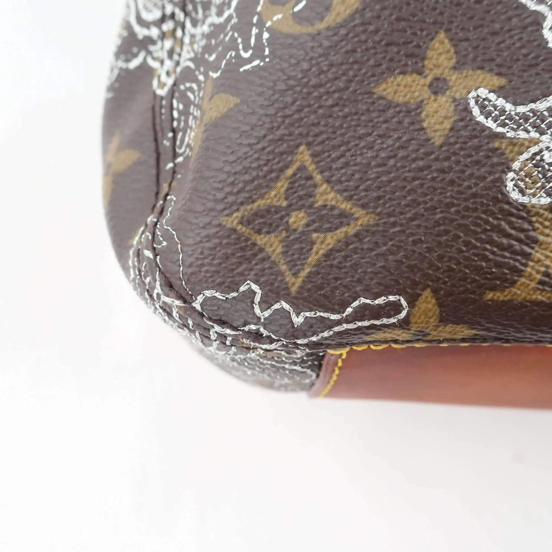 Louis Vuitton Fersen Dentellle Silver Monogram bag - Image 41