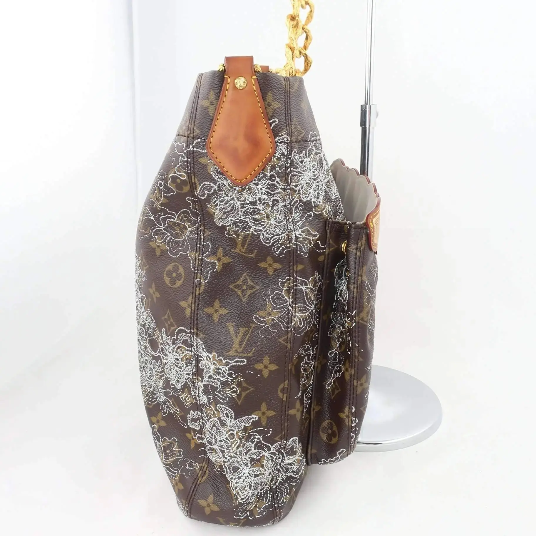 Louis Vuitton Fersen Dentellle Silver Monogram bag - Image 5