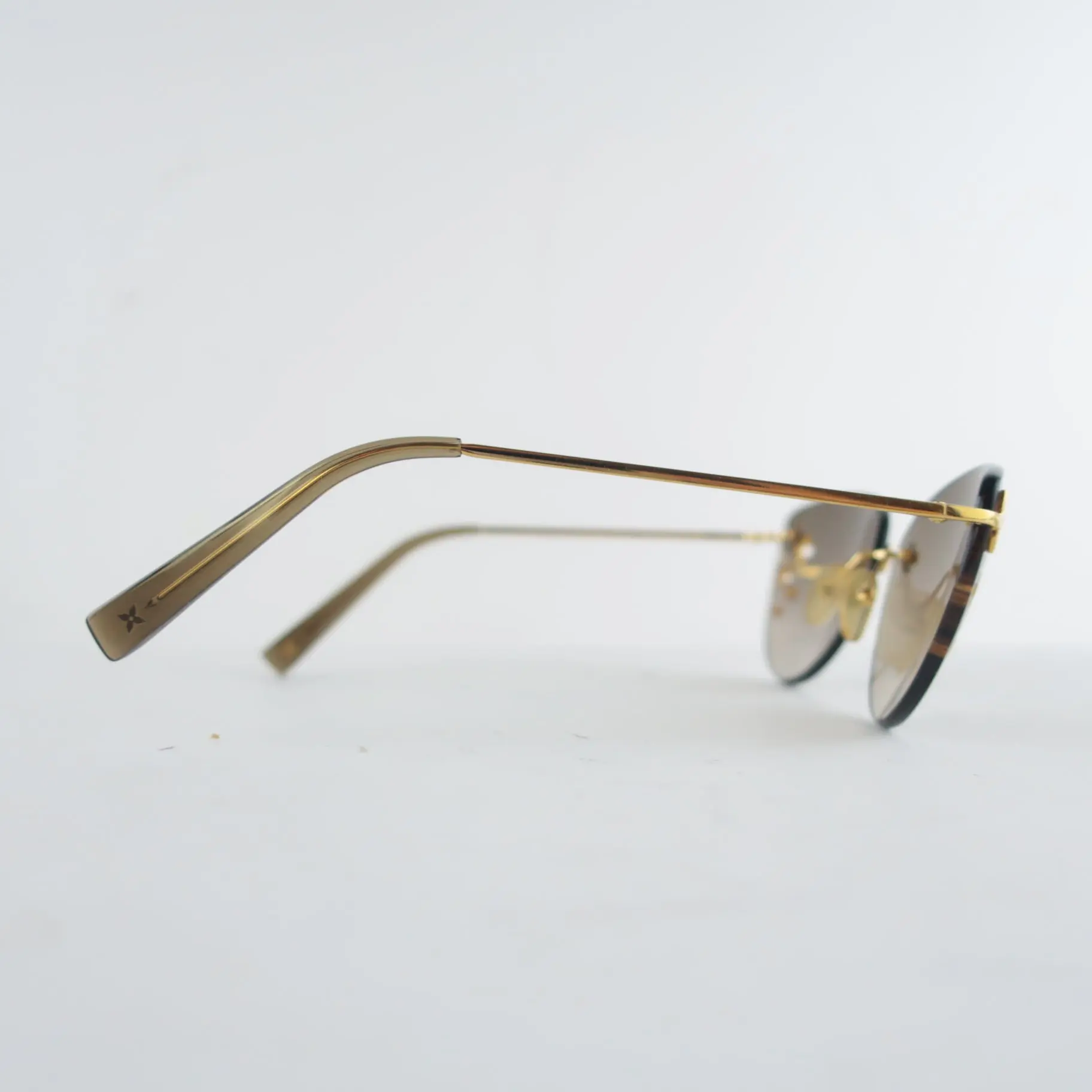 Louis Vuitton Goldtone Desmayo Cat Eye Sunglasses - Image 7