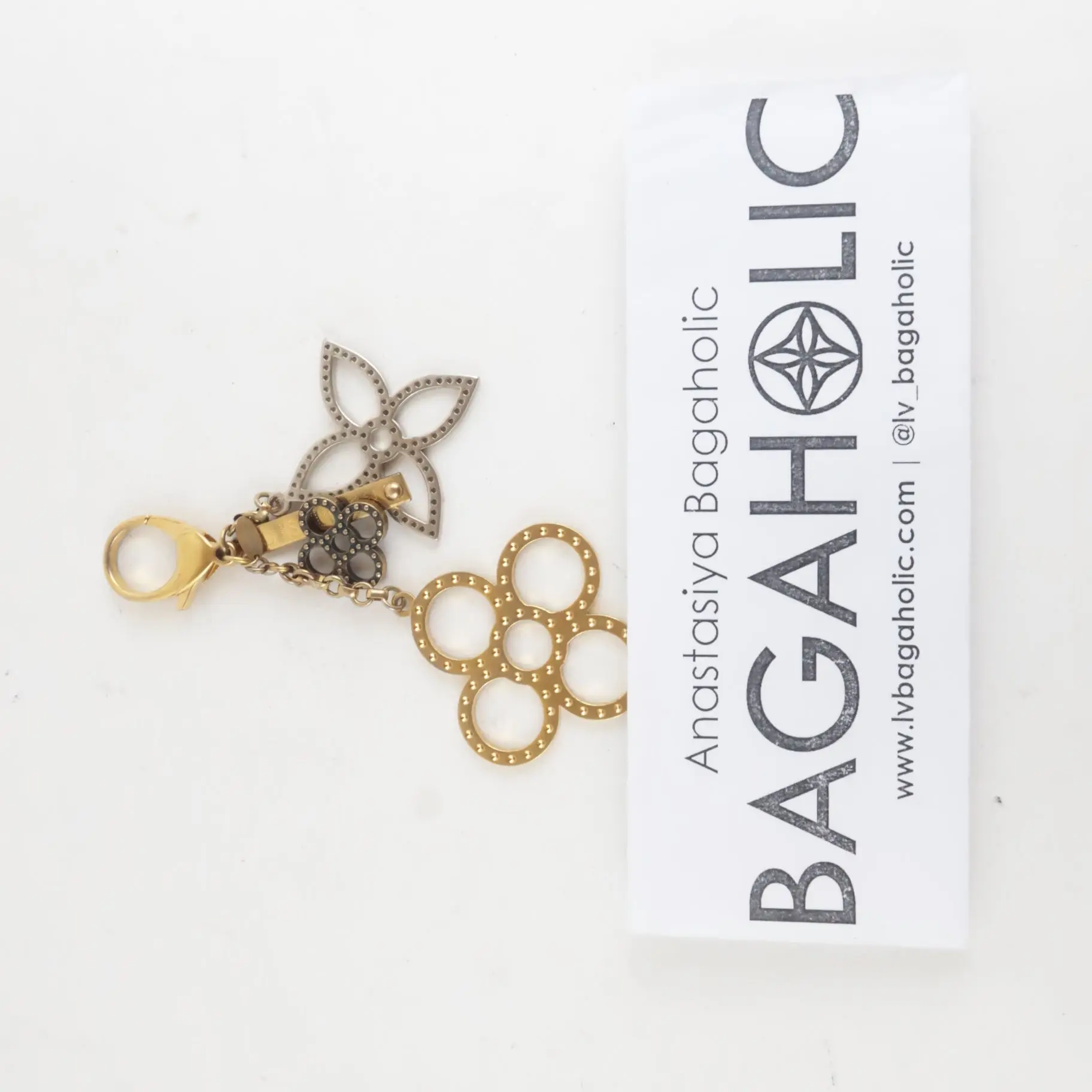Louis Vuitton Metal Tapage Bag Charm/Key Holder - Image 12