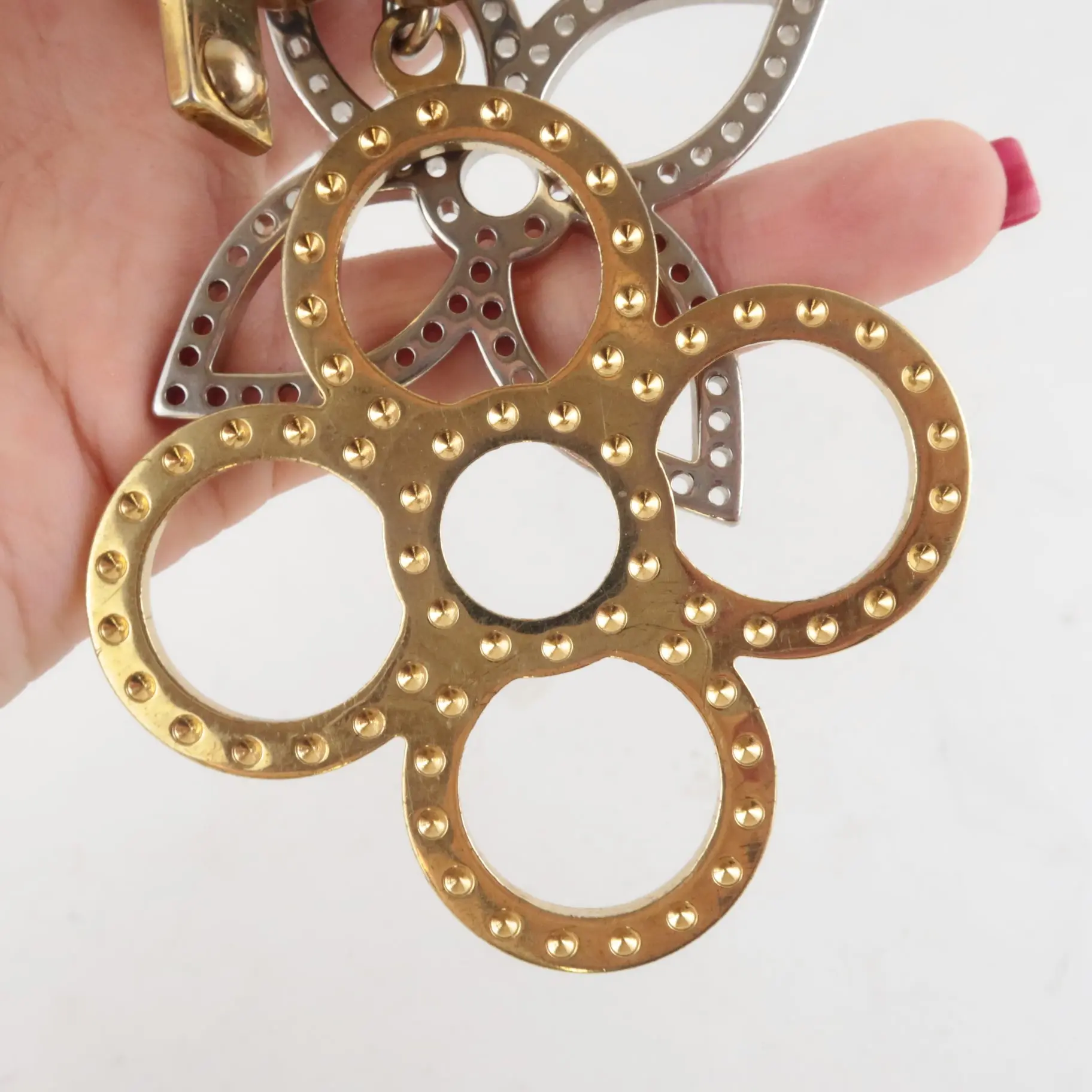 Louis Vuitton Metal Tapage Bag Charm/Key Holder - Image 8