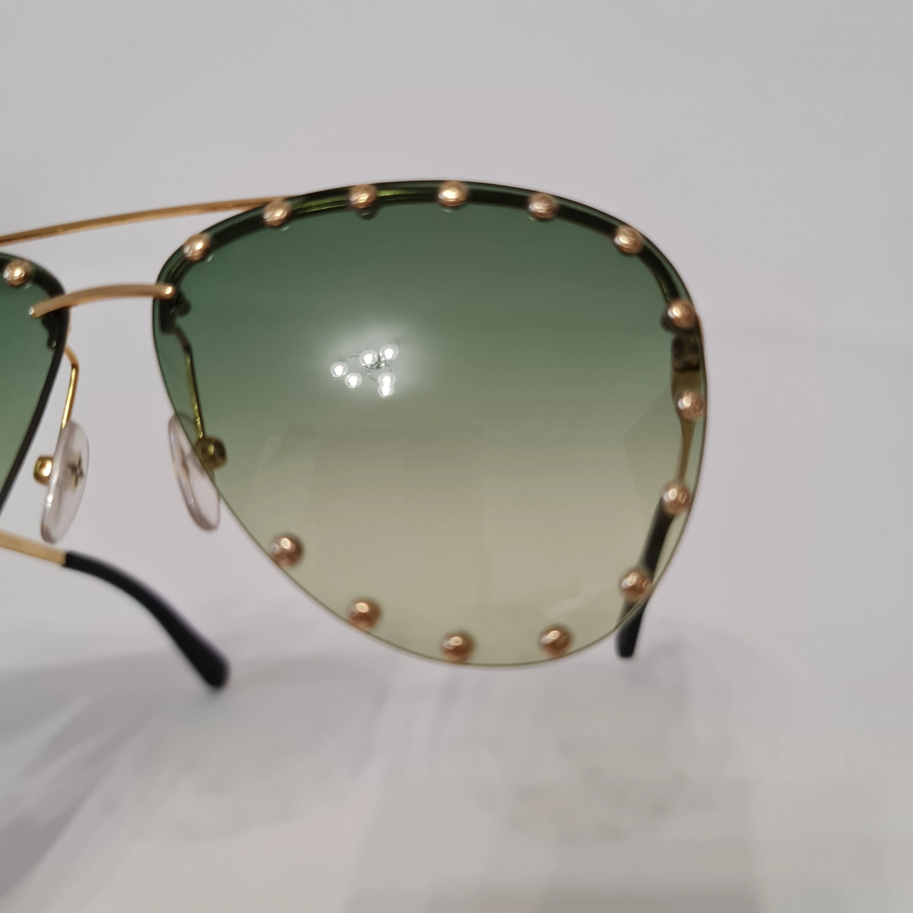 Louis Vuitton Green Olive Party Sunglasses (743) - Image 5