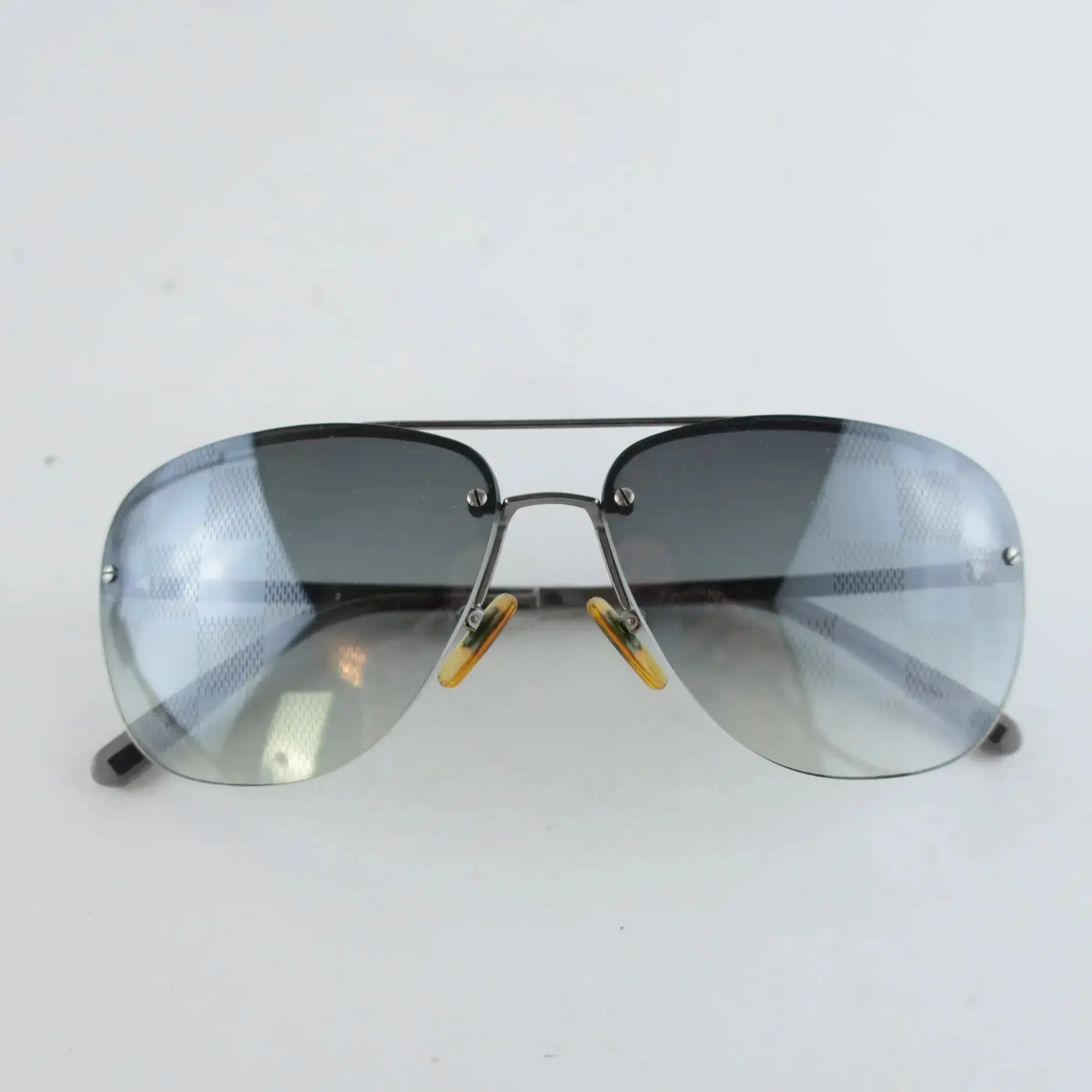 Louis Vuitton Grey Socoa Damier Aviators Sunglasses Sunglasses (649) - Image 4