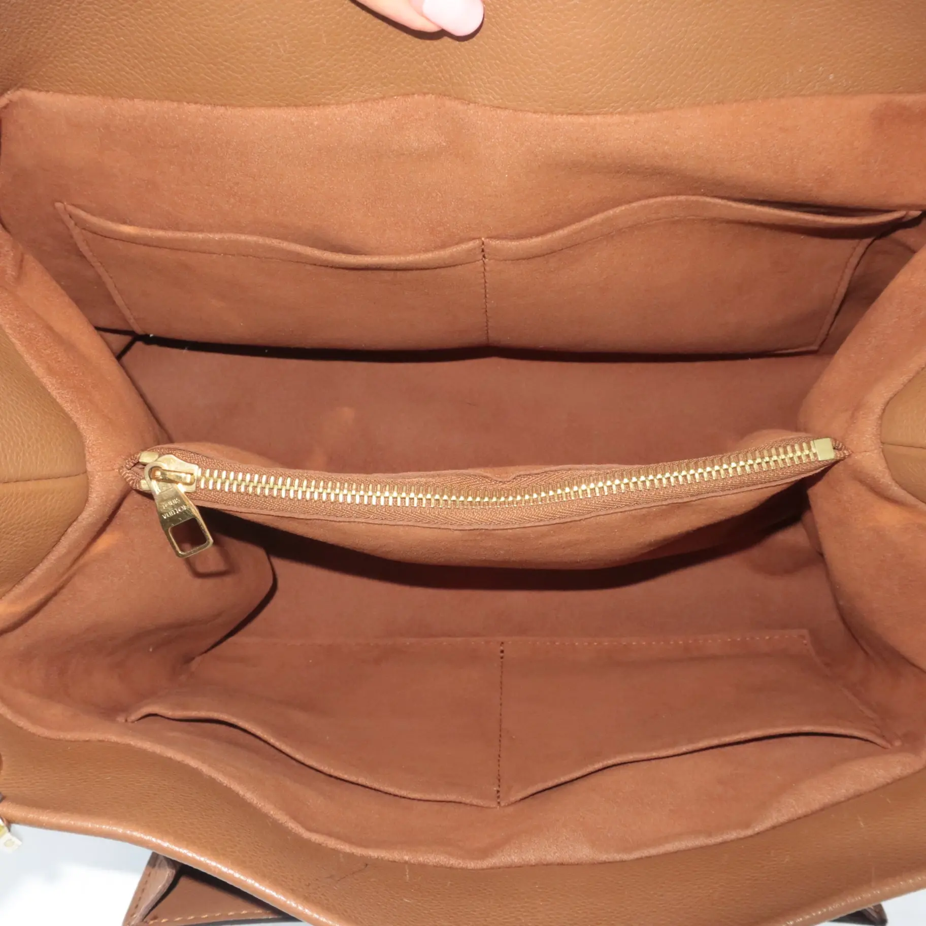 Louis Vuitton Havane Monogram Canvas Olympe Bag (697) - Image 16