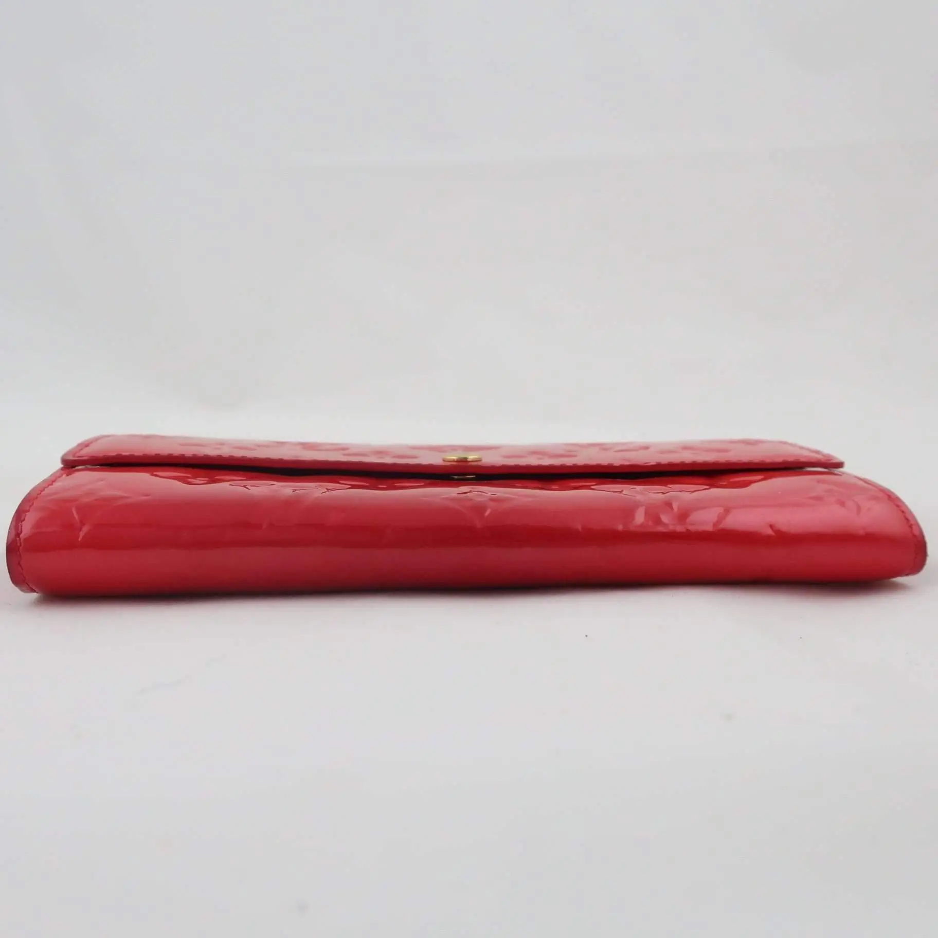 Louis Vuitton Rouge Grenadine Monogram Vernis International Wallet - Image 7