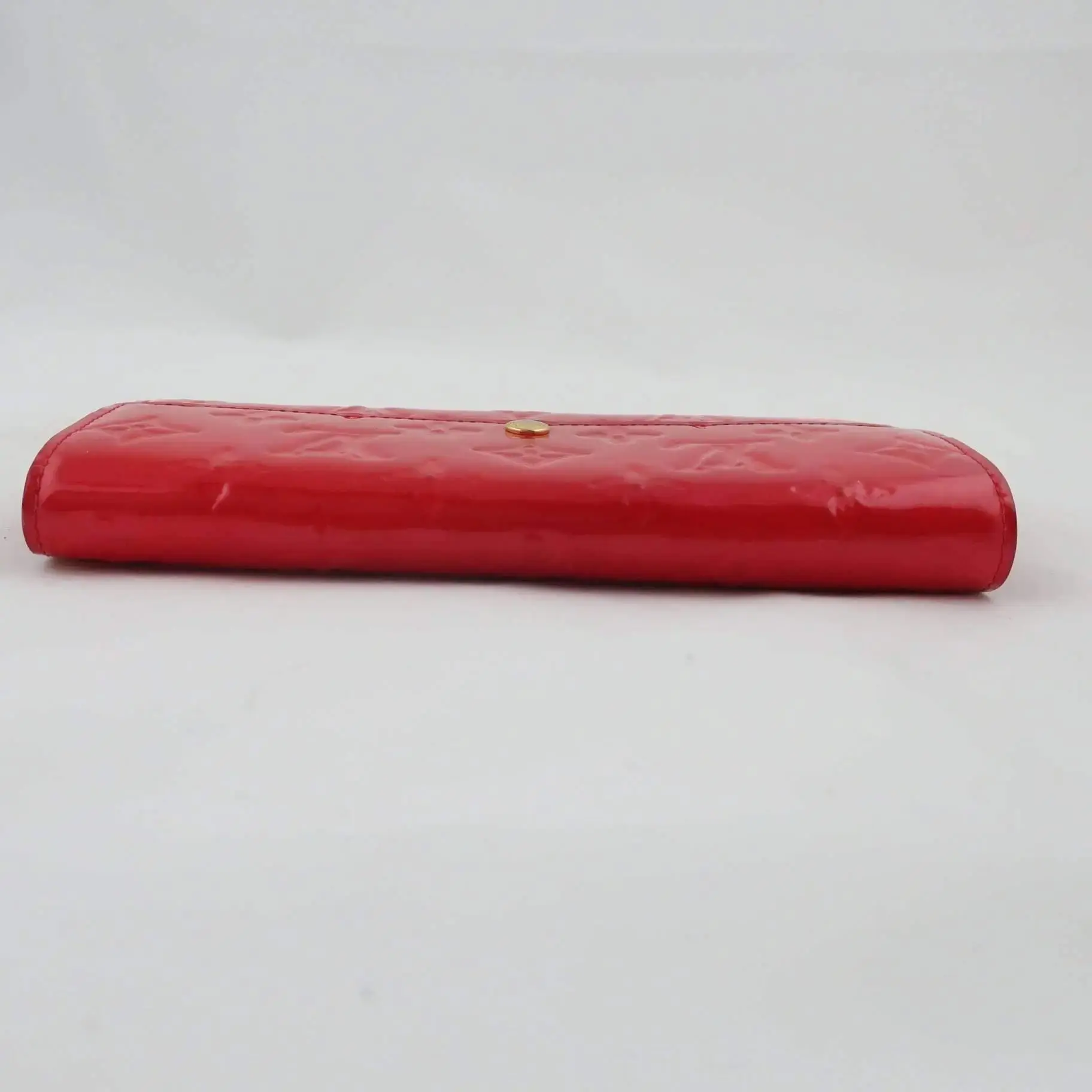 Louis Vuitton Rouge Grenadine Monogram Vernis International Wallet - Image 8