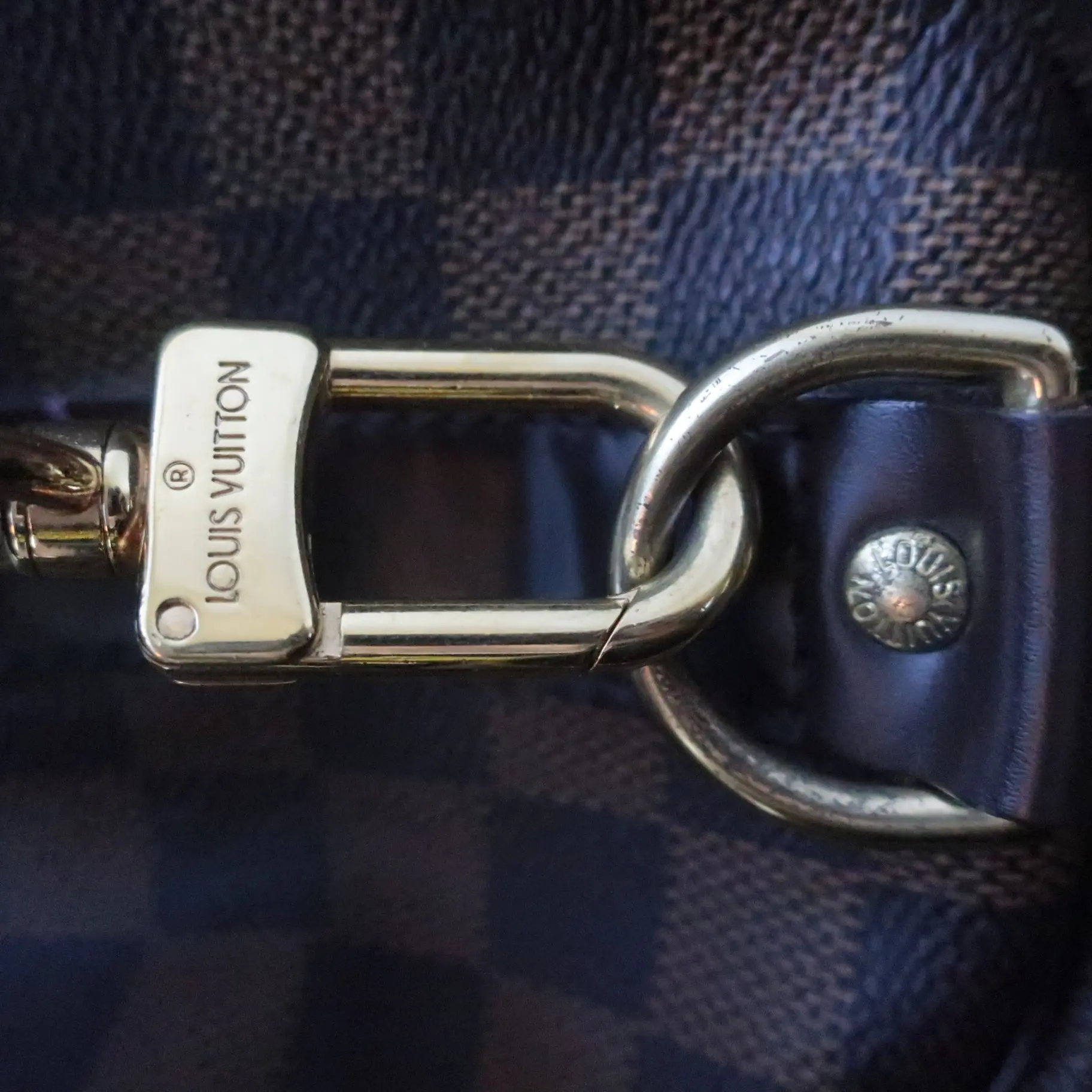 Louis Vuitton Damier Ebene Keepall 55 Bandouliere - Image 17
