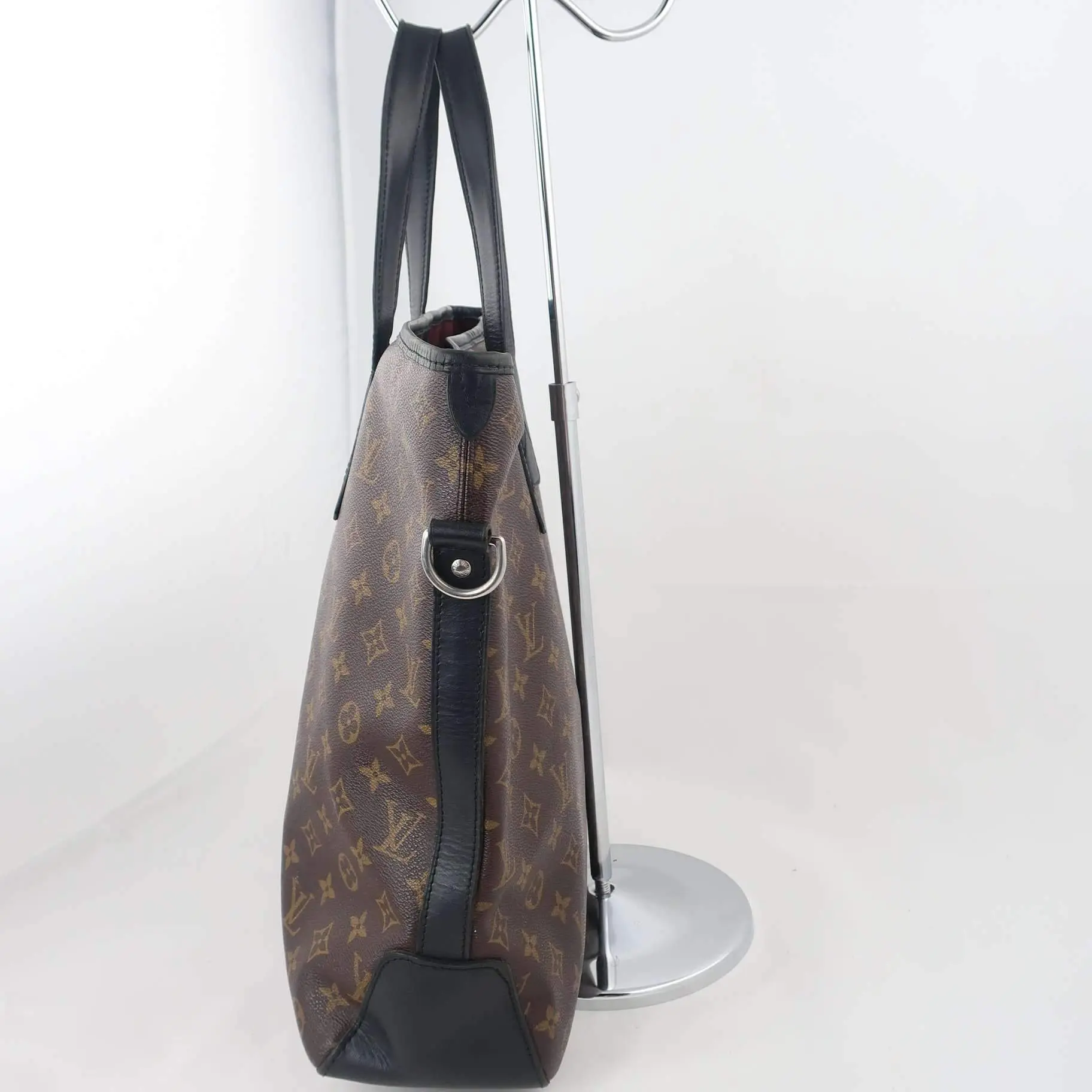 Louis Vuitton Kitan Monogram Macassar Canvas Crossbody Bag - Image 6