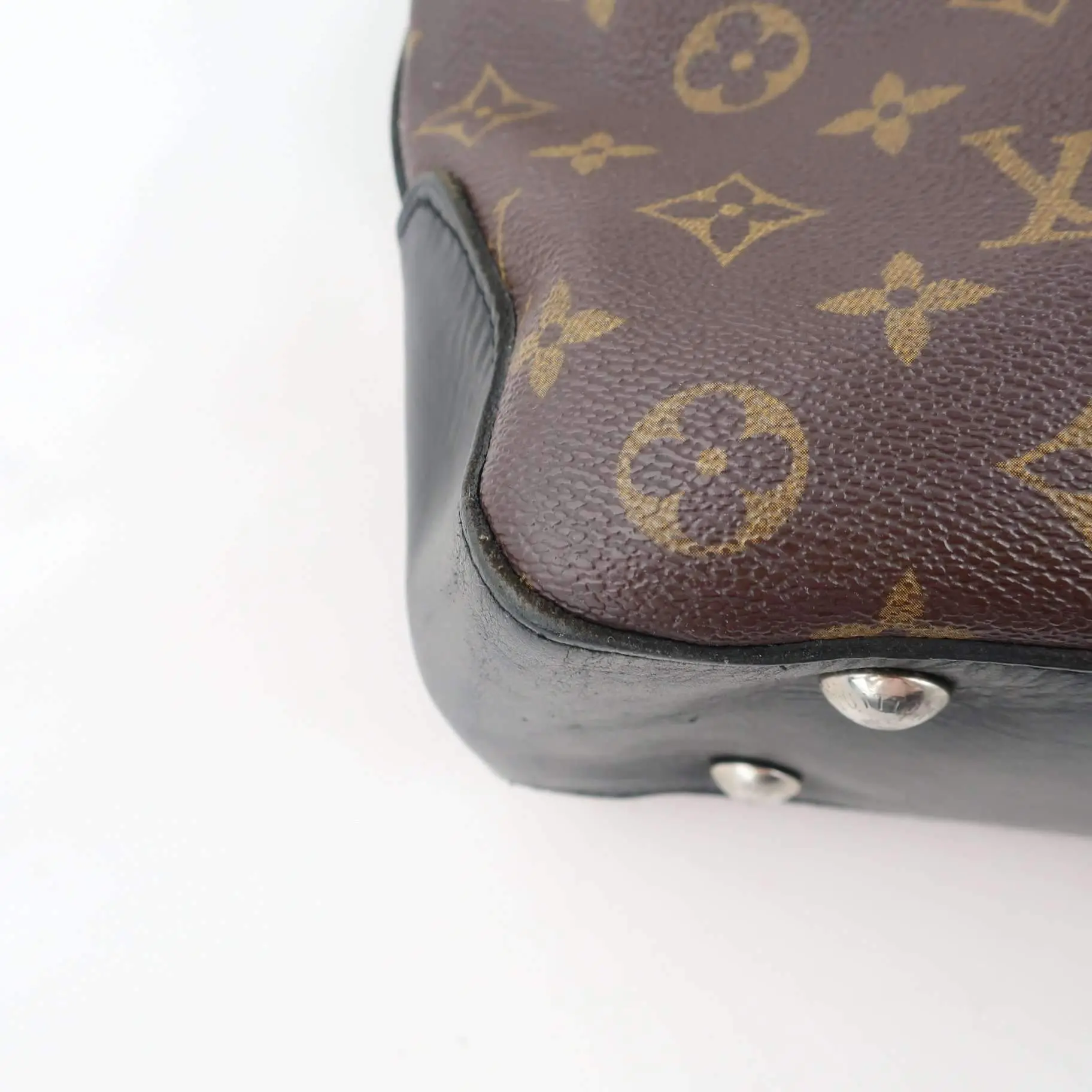 Louis Vuitton Kitan Monogram Macassar Canvas Crossbody Bag - Image 9