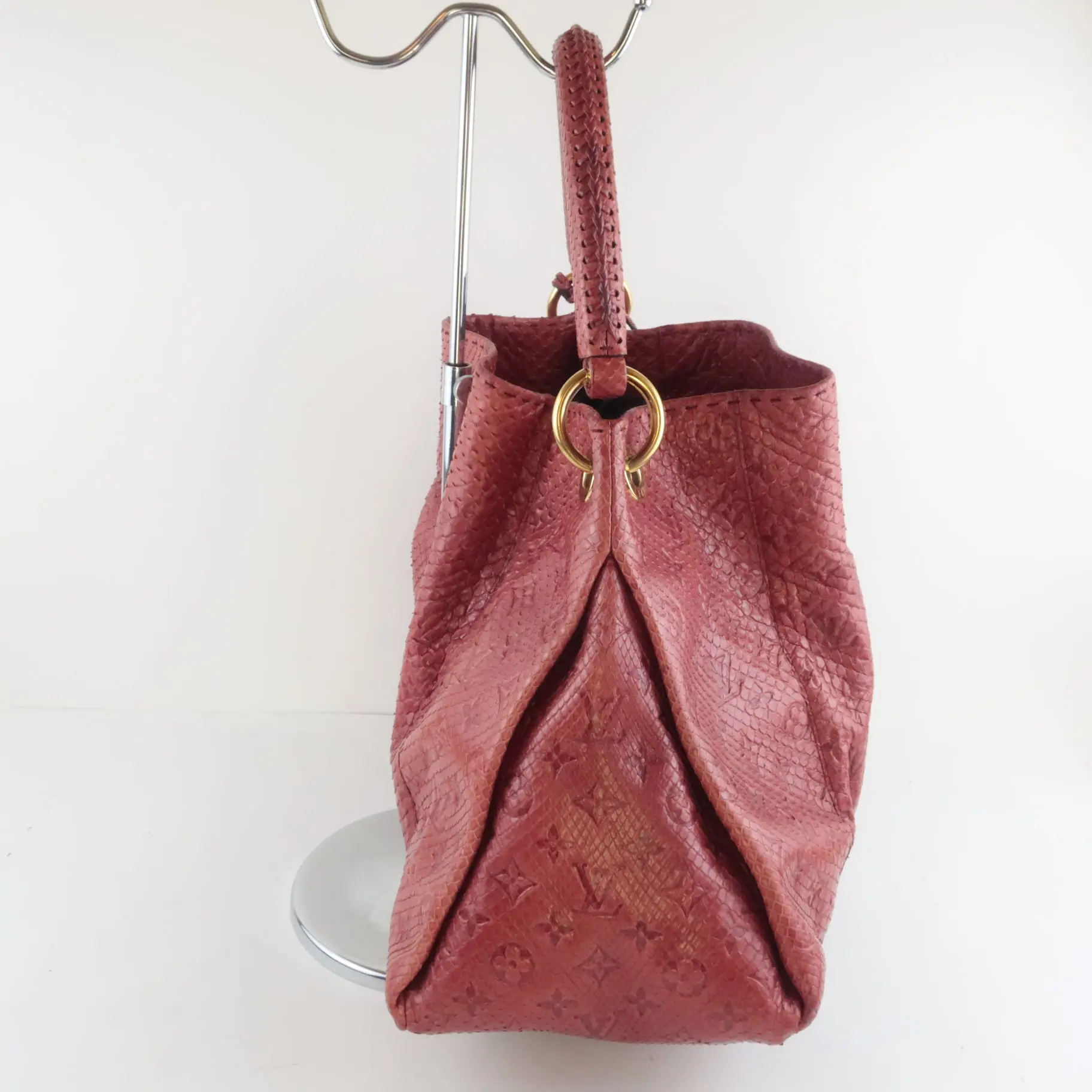 Louis Vuitton Limited Edition Artsy MM Python Bag - Image 8