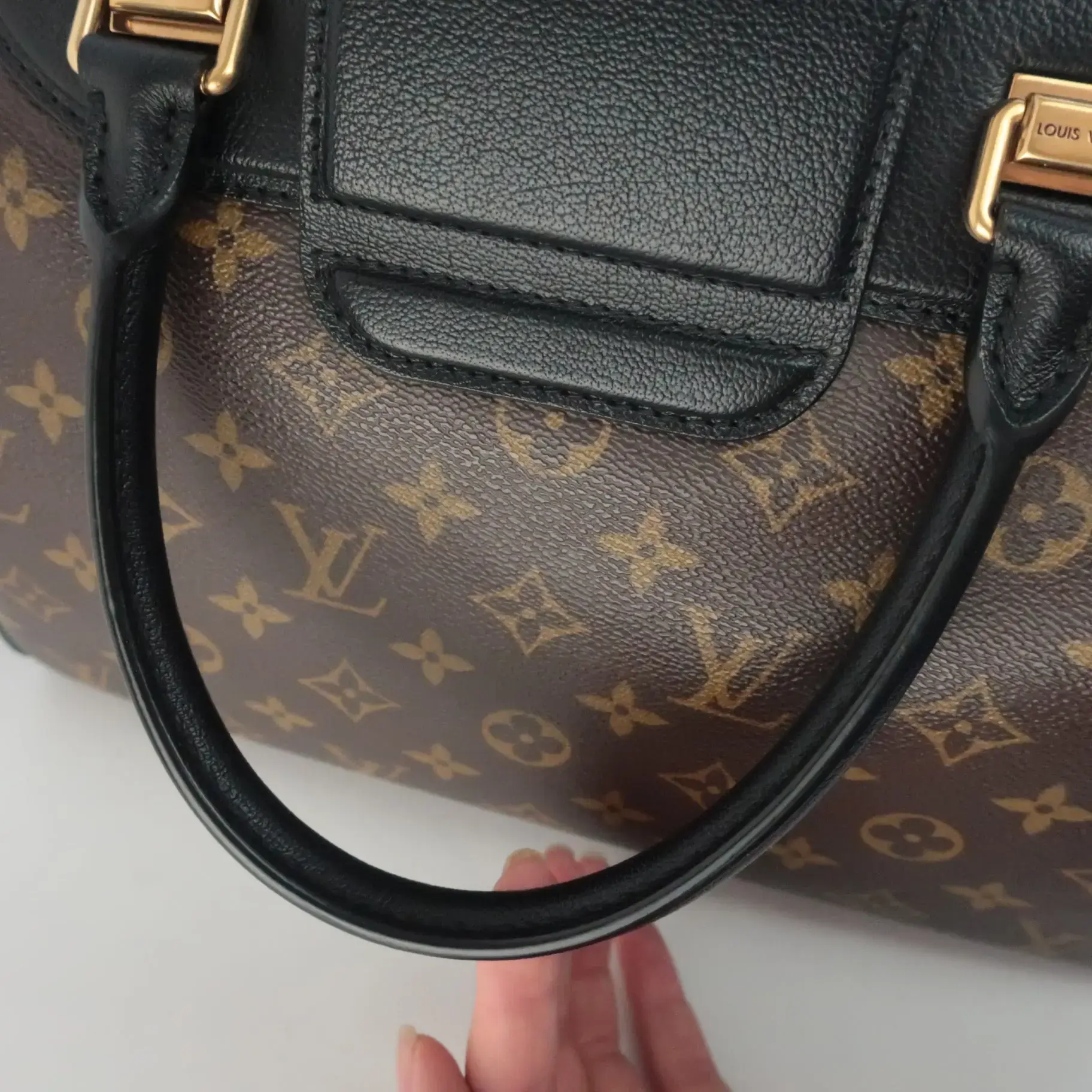Louis Vuitton Black Monogram Golden Arrow Speedy Bag - Image 31