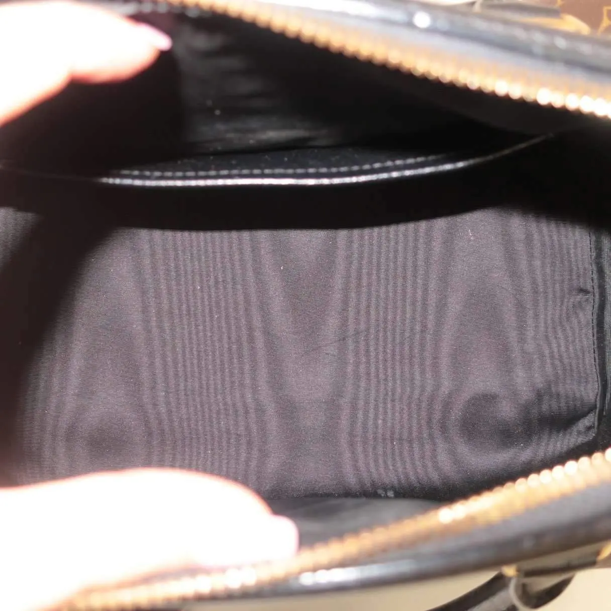Louis Vuitton Noir Monogram Golden Arrow Speedy Bag - Image 28