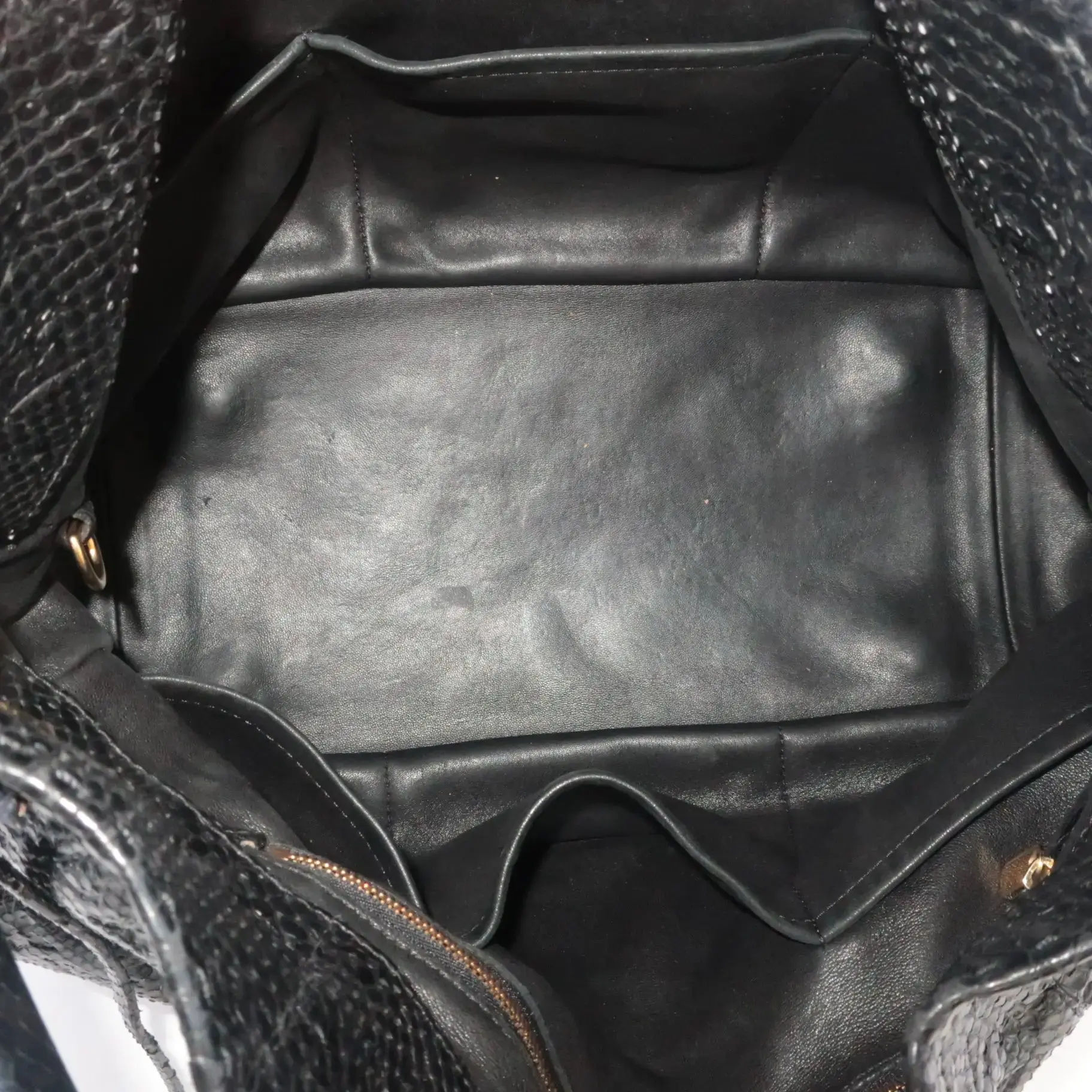 Louis Vuitton Noir Python Artsy MM Bag - Image 12