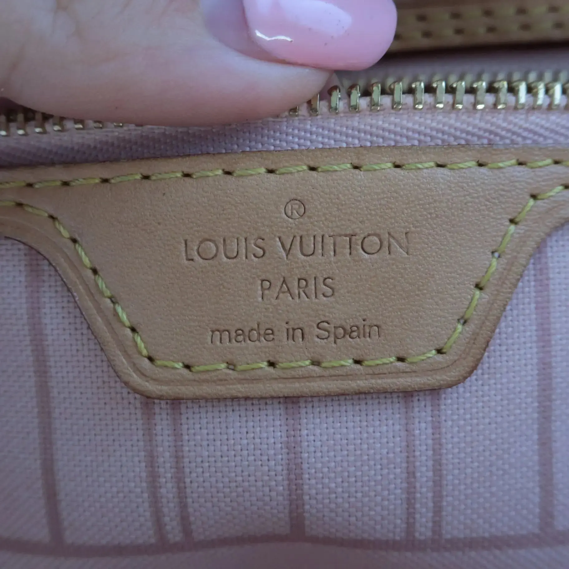 Louis Vuitton Limited Edition Damier Azur Tahitienne Neverfull MM Shoulder bag with pouch - Image 8