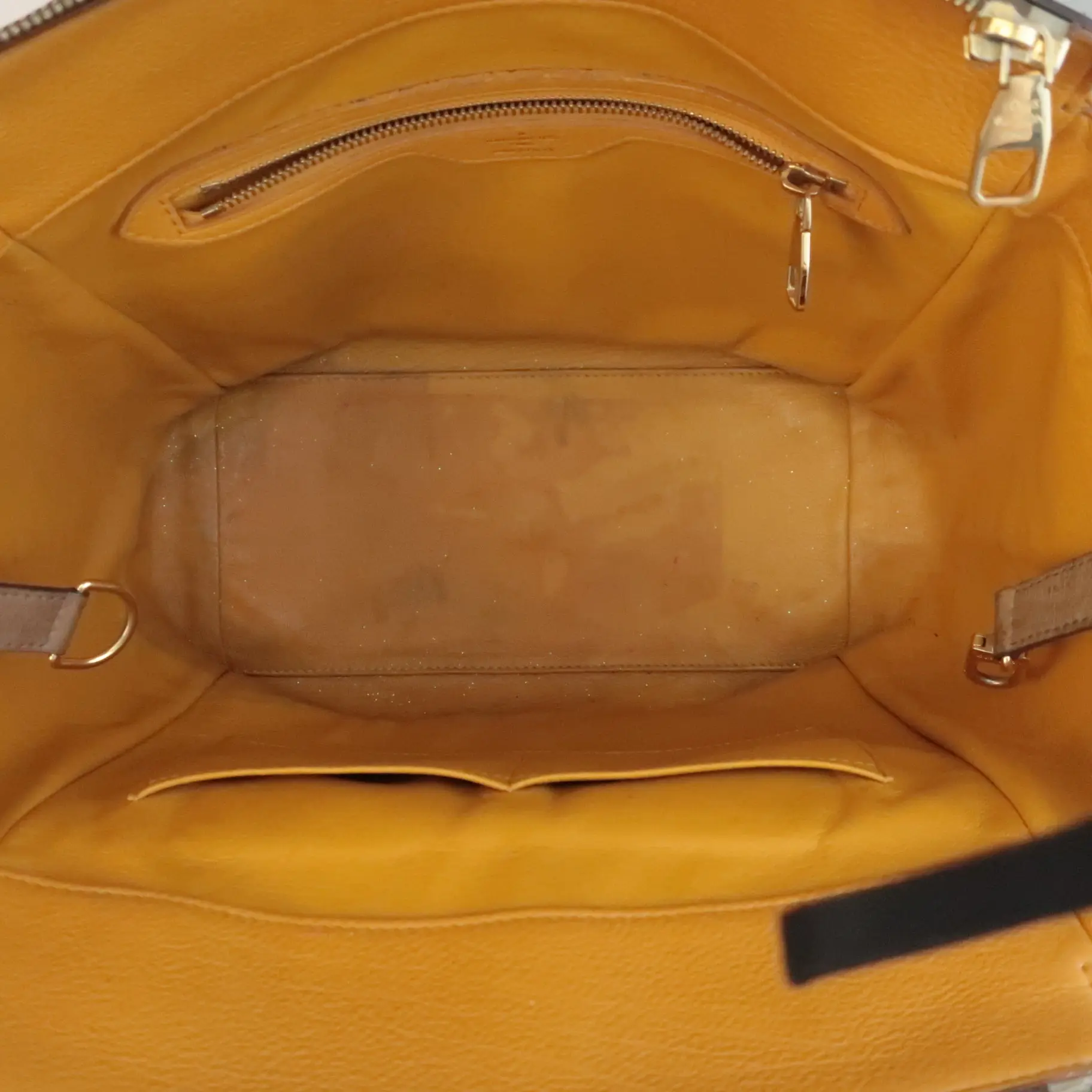 Louis Vuitton Limited Edition Exotics Ostrich Le Majestueux Bag - Image 9