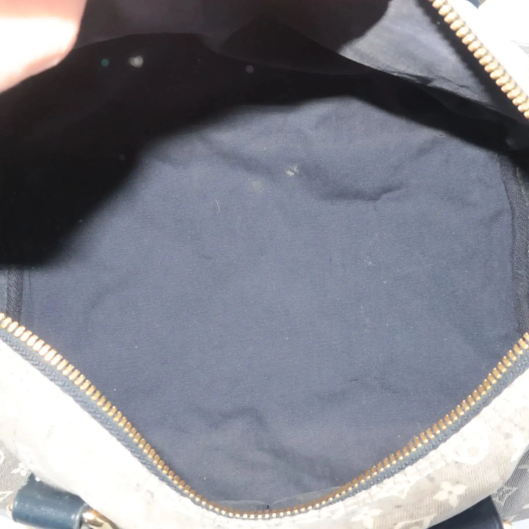 Louis Vuitton Mini Lin Speedy Bandouliere Denim Bag - Image 7