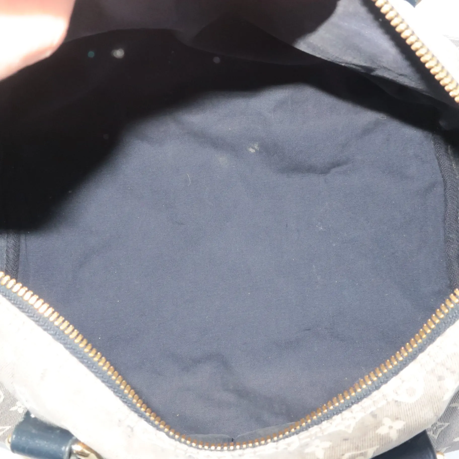 Louis Vuitton Mini Lin Speedy Bandouliere Denim Bag - Image 8