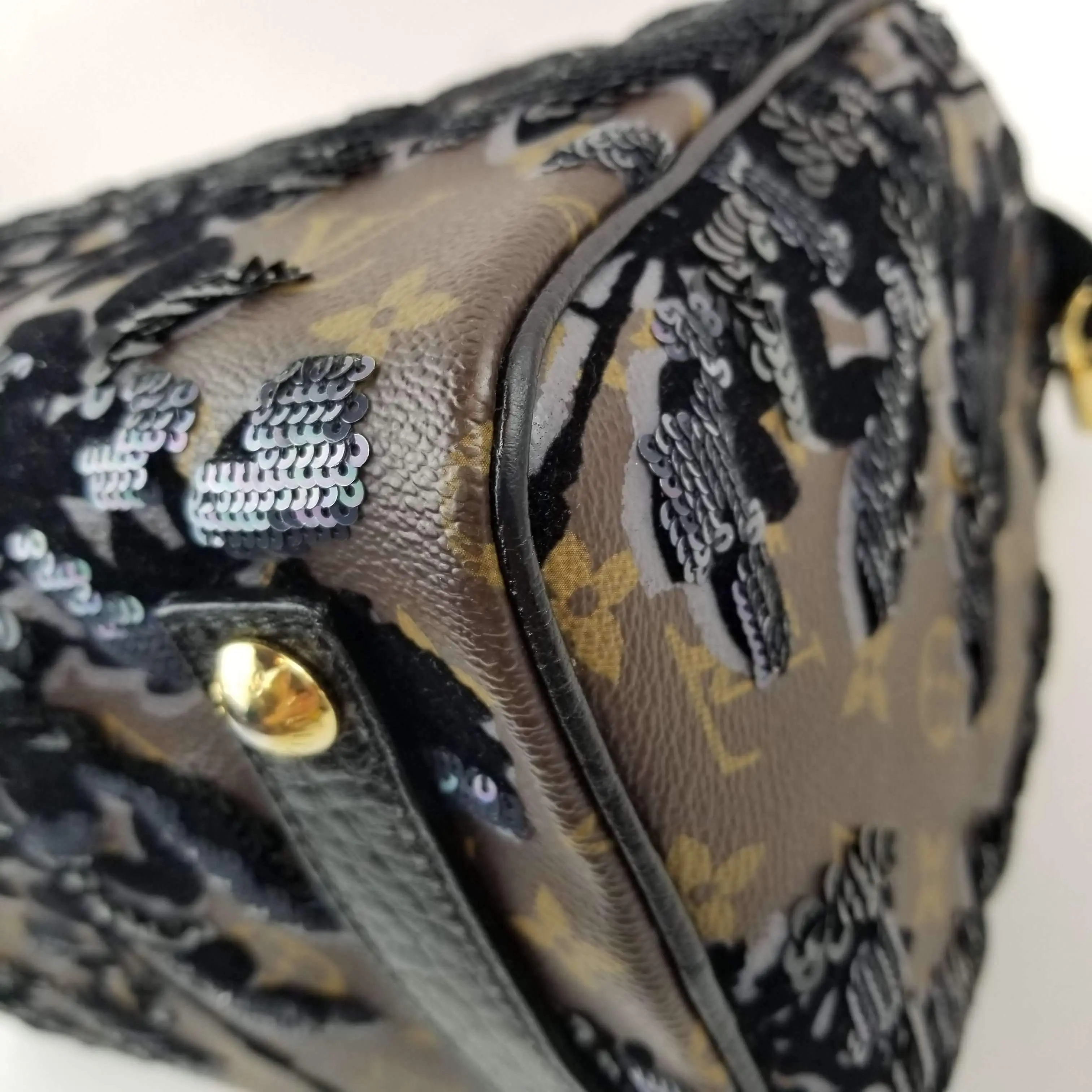 Louis Vuitton Limited Edition Monogram Fleur de Jais Speedy 30 Bag - Image 10