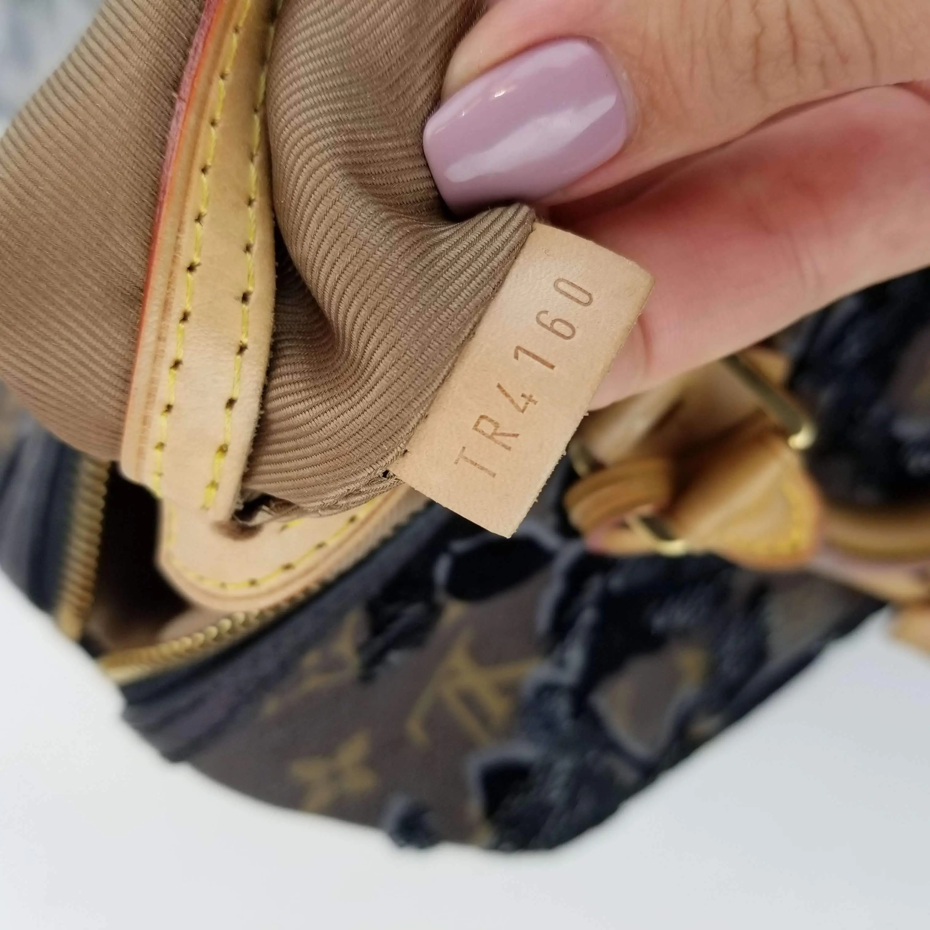 Louis Vuitton Limited Edition Monogram Fleur de Jais Speedy 30 Bag - Image 45