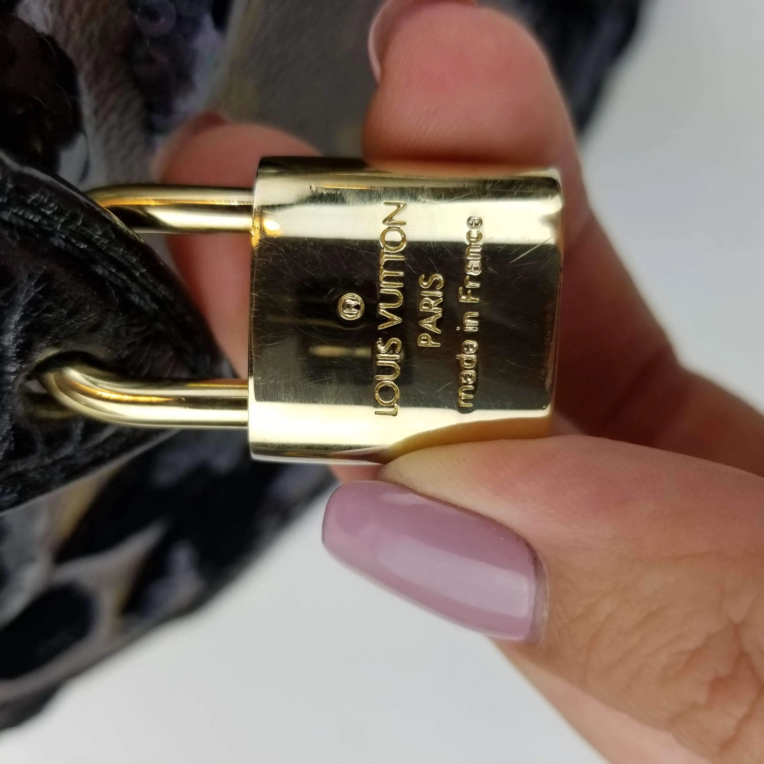 Louis Vuitton Limited Edition Monogram Fleur de Jais Speedy 30 Bag - Image 46