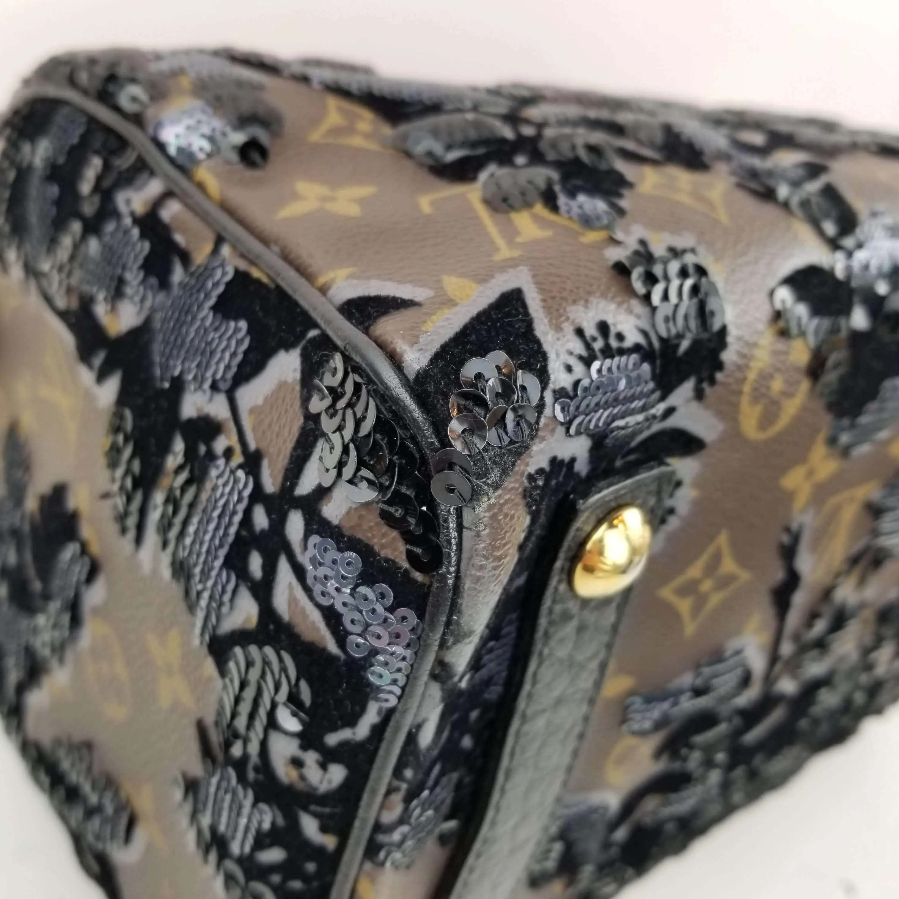 Louis Vuitton Limited Edition Monogram Fleur de Jais Speedy 30 Bag - Image 7
