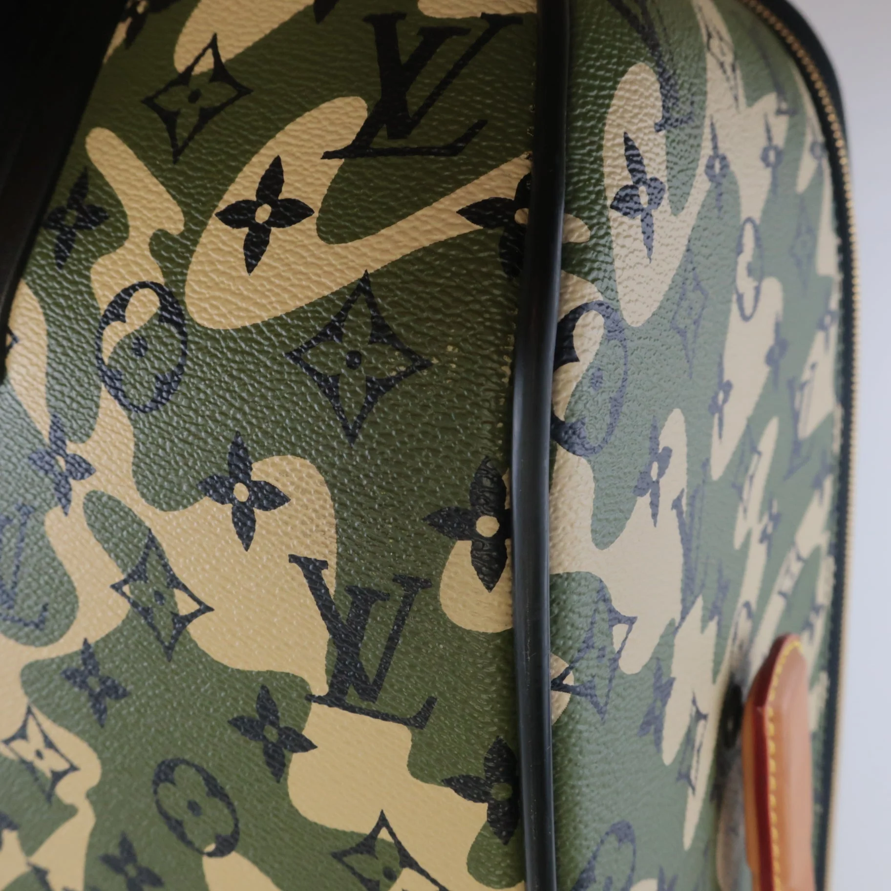 Louis Vuitton Limited Edition Monogramouflage Pegase 55 Suitcase (732) - Image 13