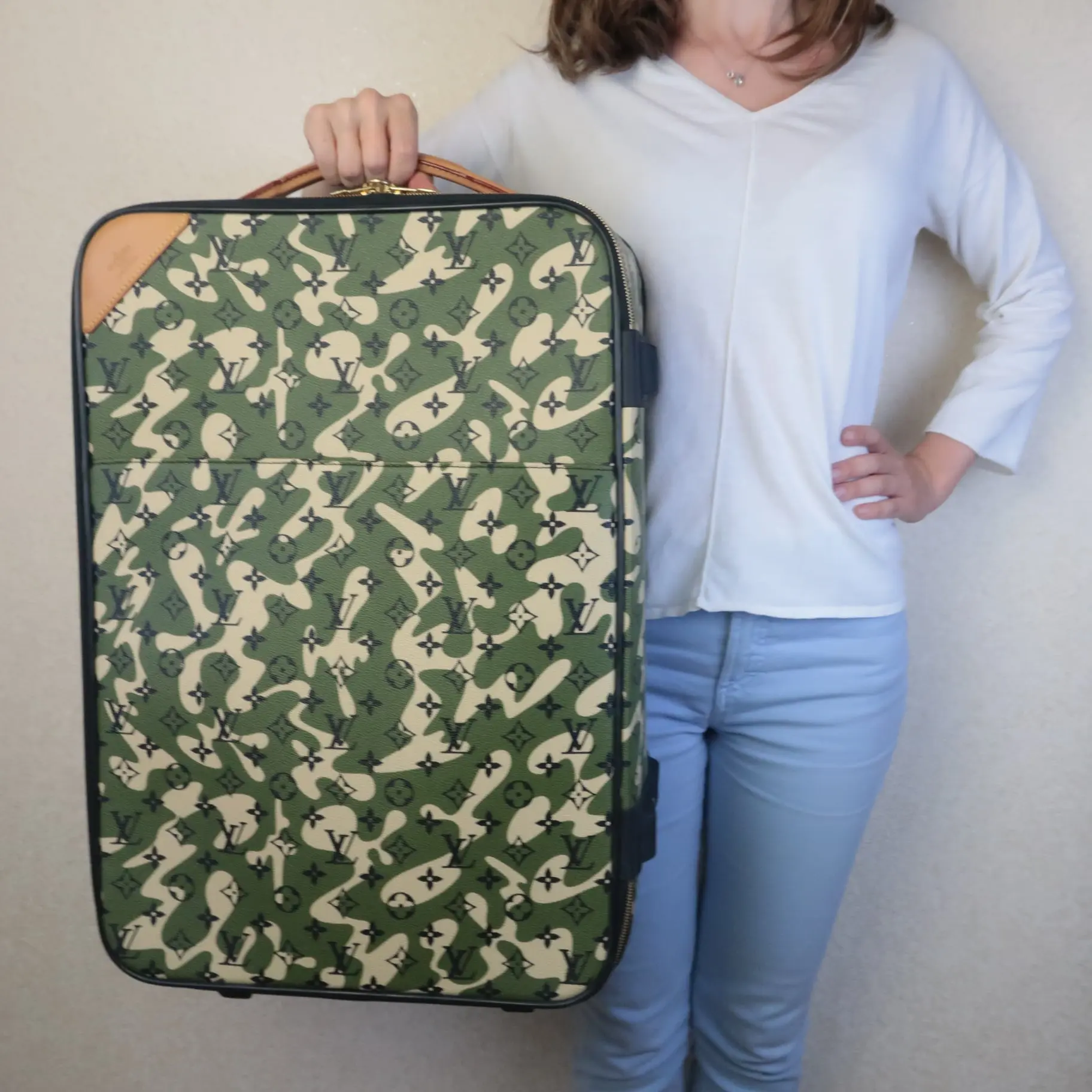 Louis Vuitton Limited Edition Monogramouflage Pegase 55 Suitcase (732) - Image 23
