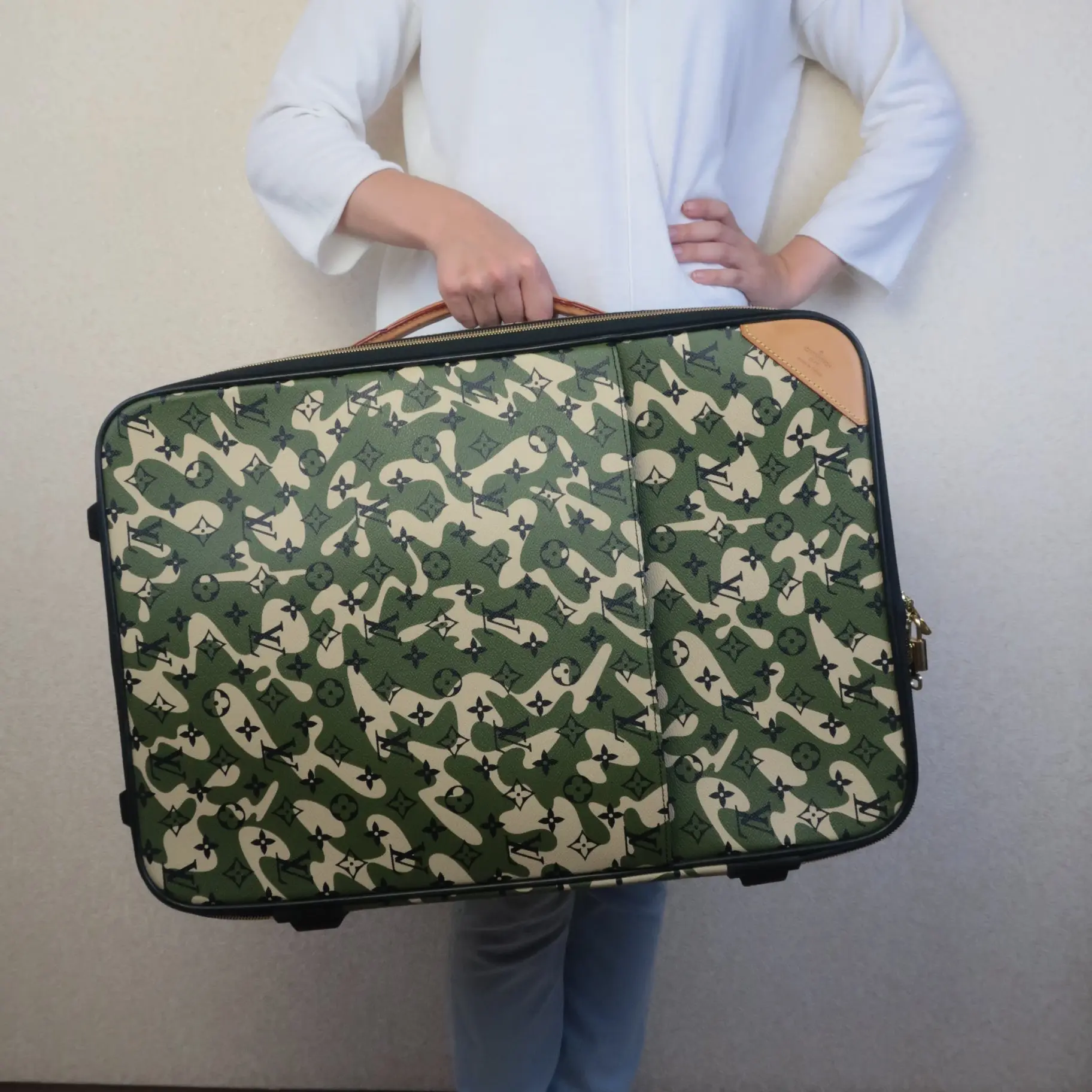 Louis Vuitton Limited Edition Monogramouflage Pegase 55 Suitcase (732) - Image 24