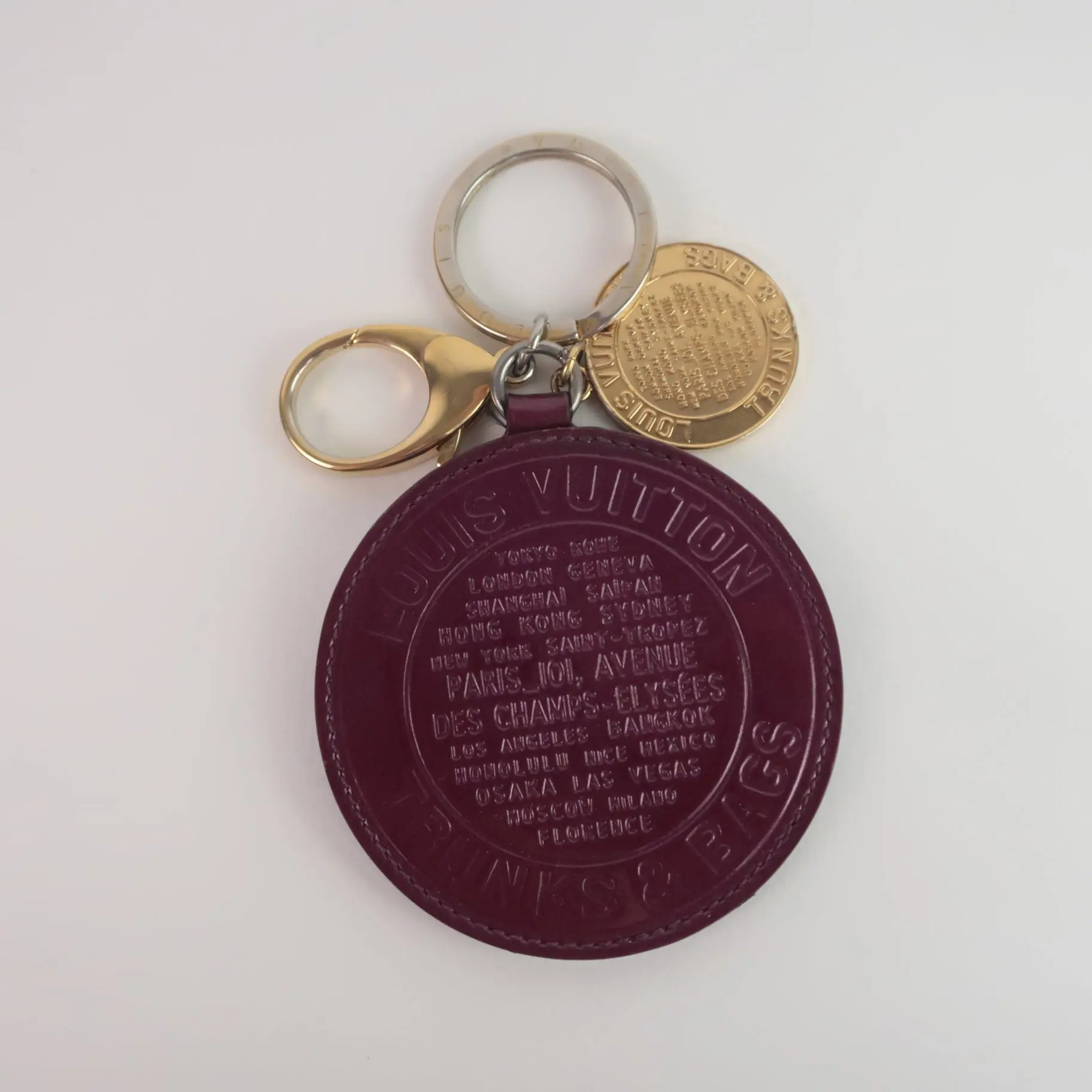 Louis Vuitton Limited Edition Violette Vernis Trunks & Bags Key and Bag Charm - Image 4