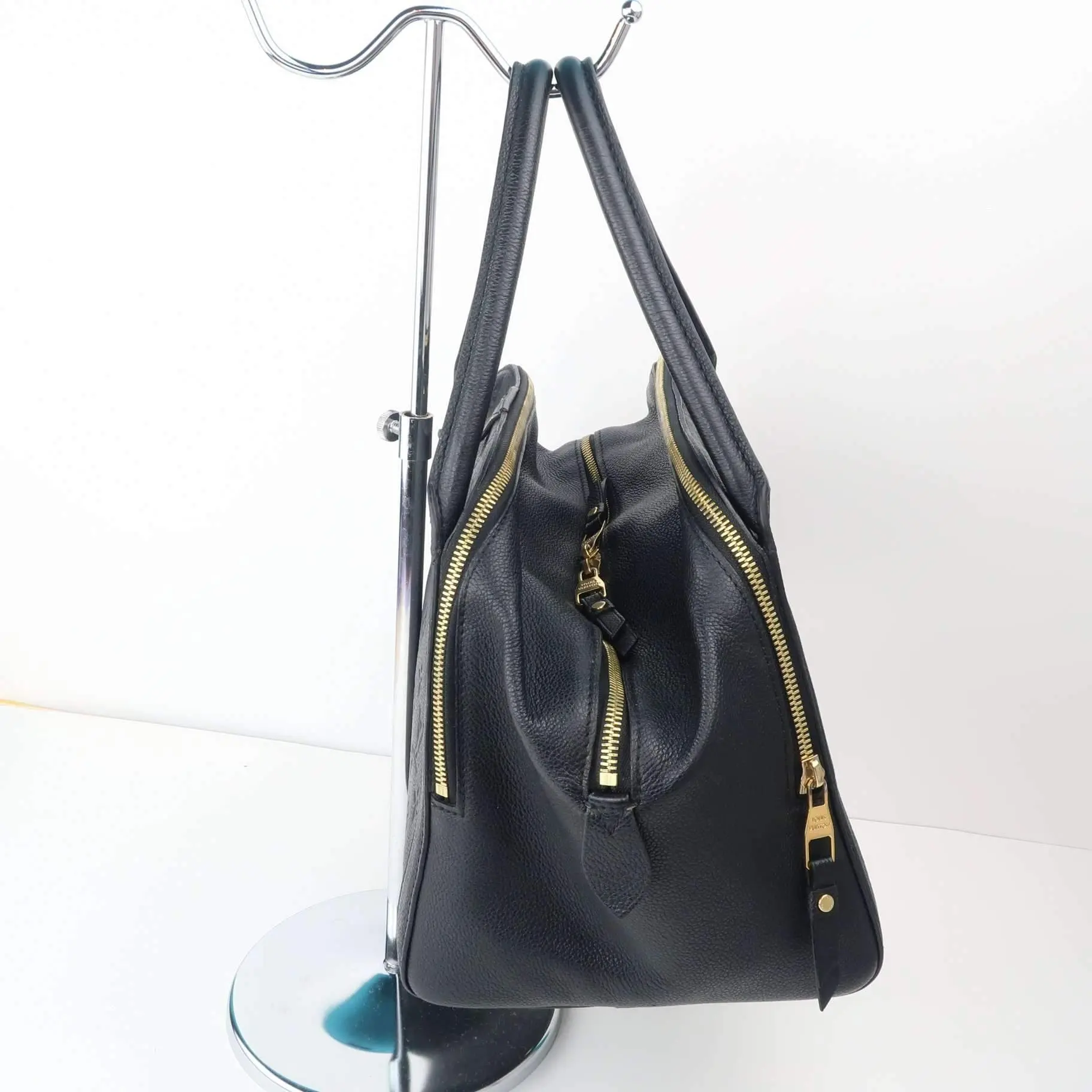 Louis Vuitton Marais MM Empreinte Noir Black Bag - Image 27