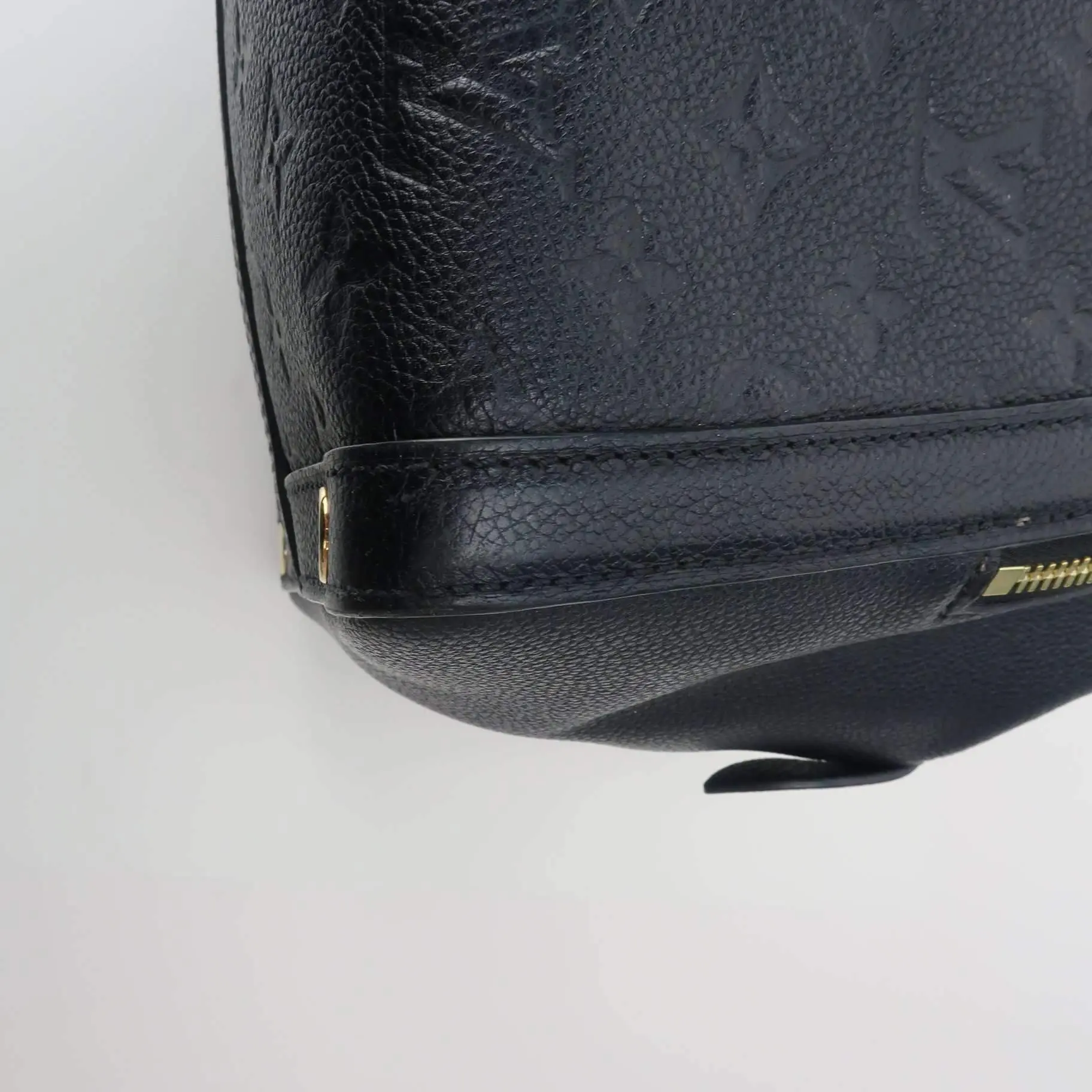 Louis Vuitton Marais MM Empreinte Noir Black Bag - Image 9