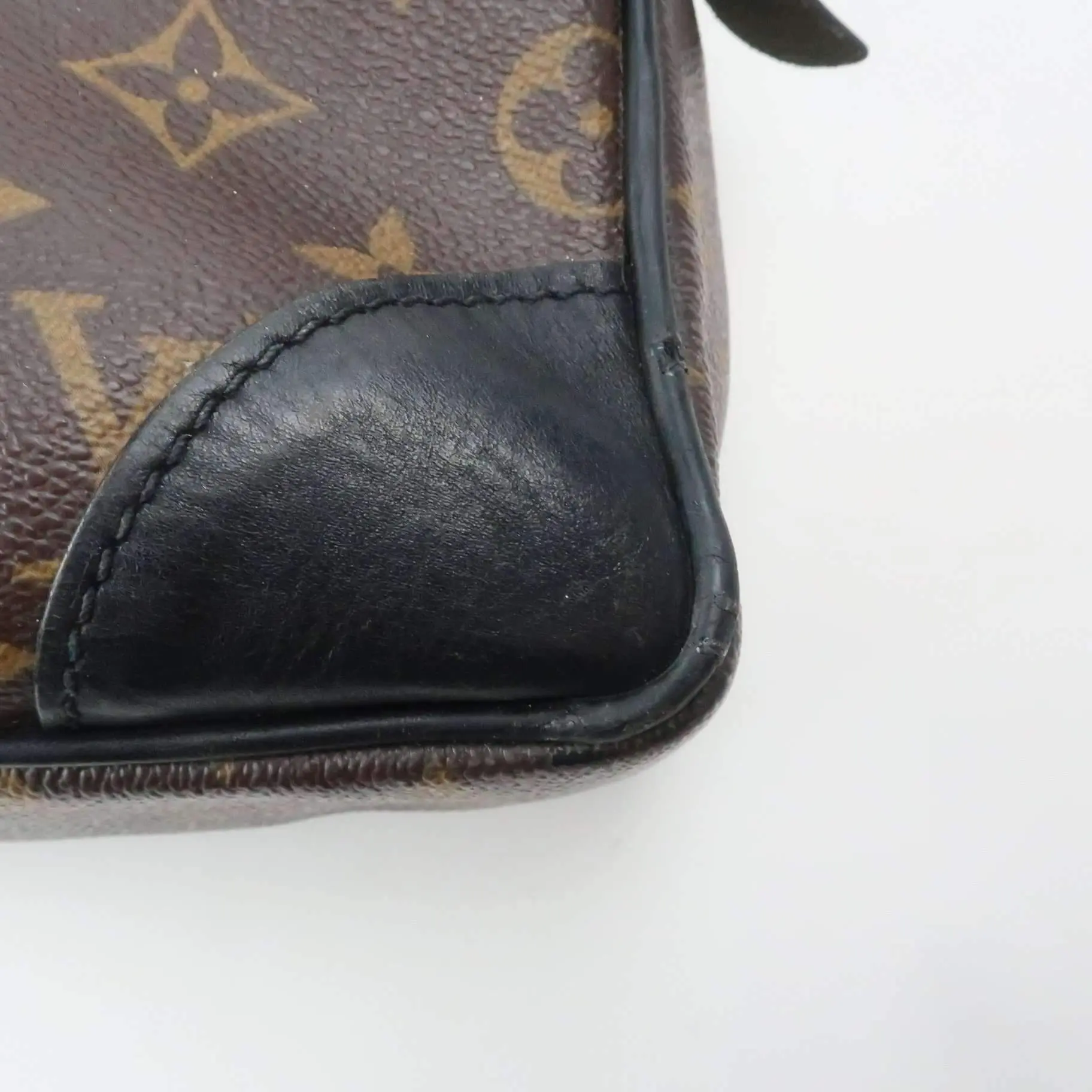 Louis Vuitton Porte-Documents Macassar Voyage Briefcase - Image 36