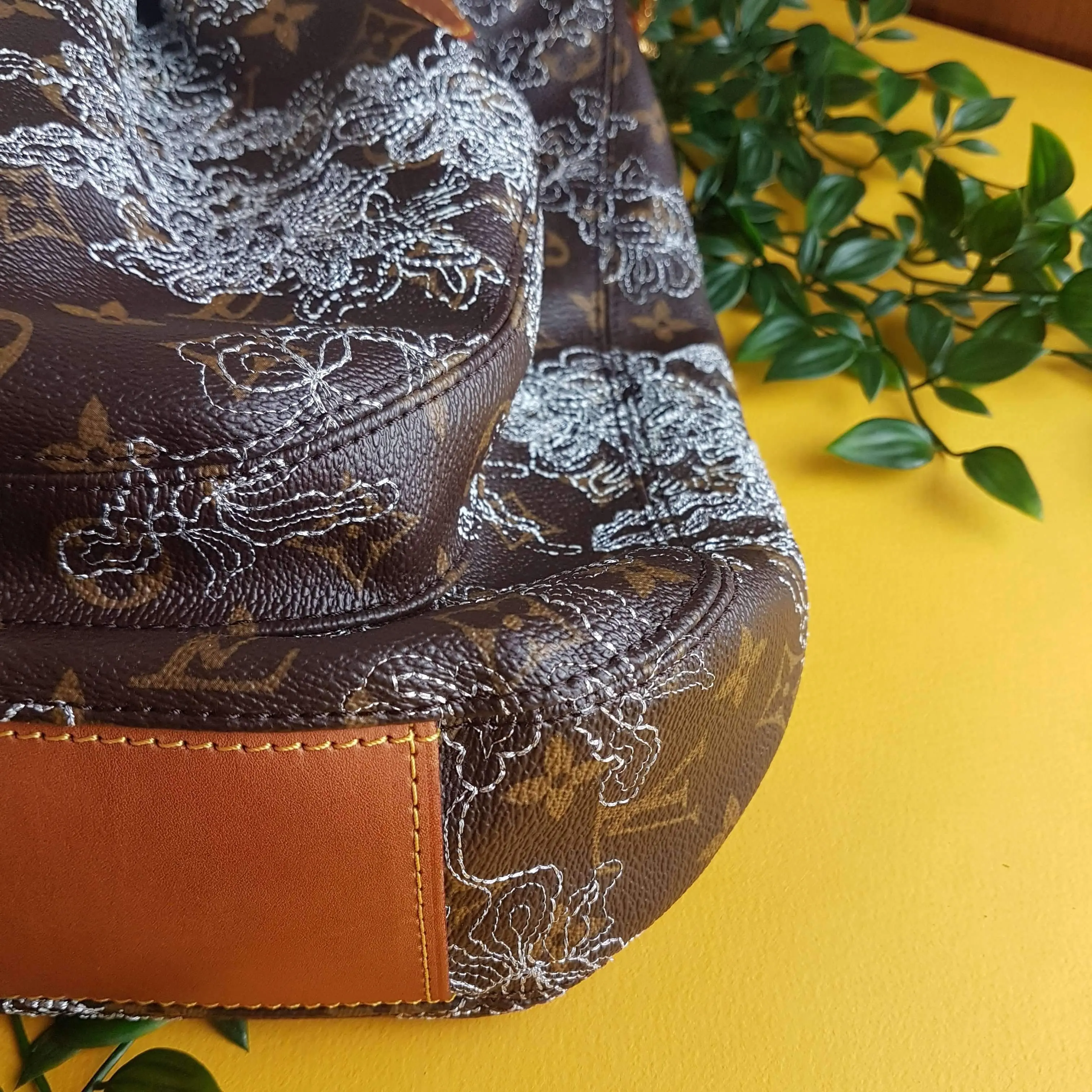 Louis Vuitton Fersen Dentellle Silver Monogram bag - Image 10