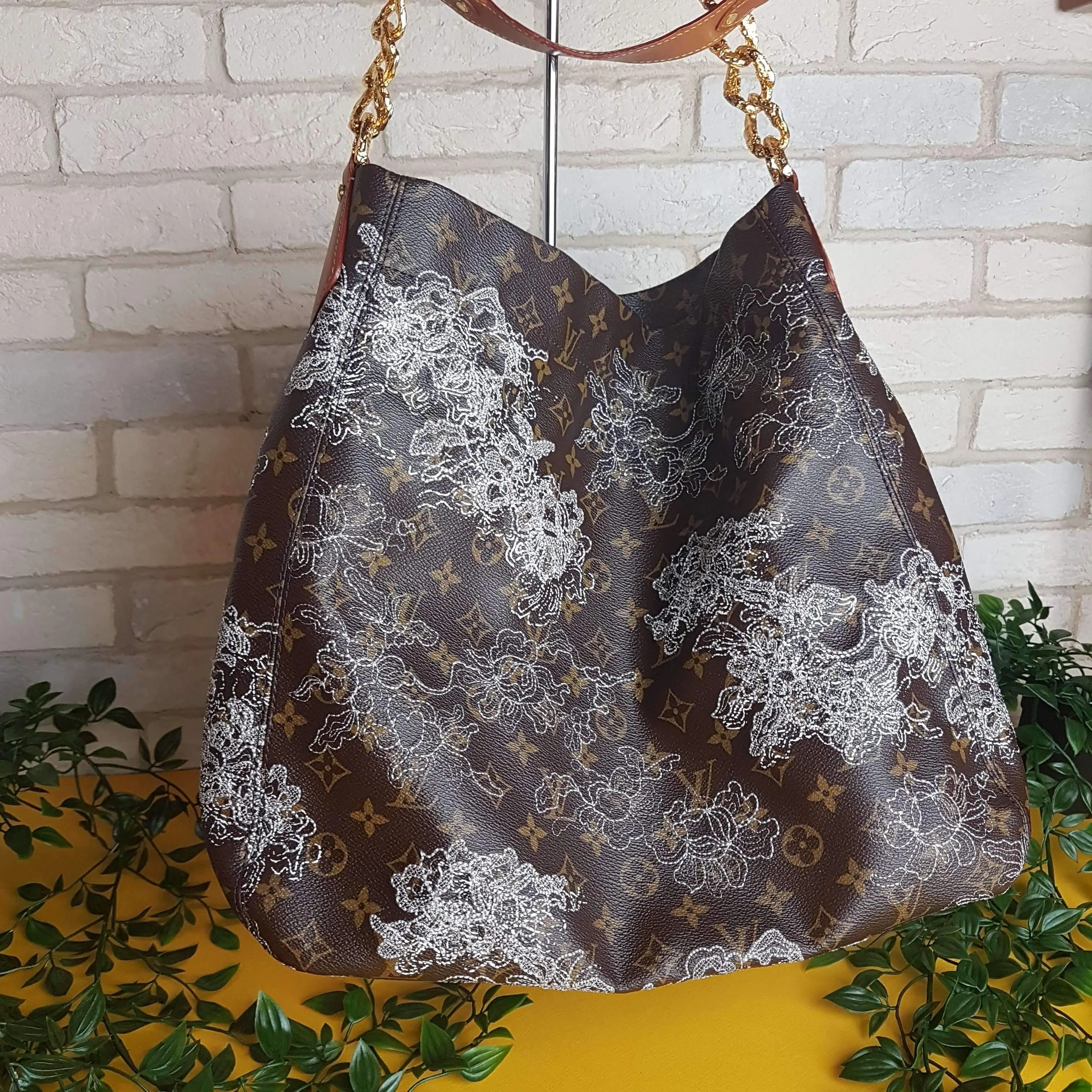 Louis Vuitton Fersen Dentellle Silver Monogram bag - Image 5