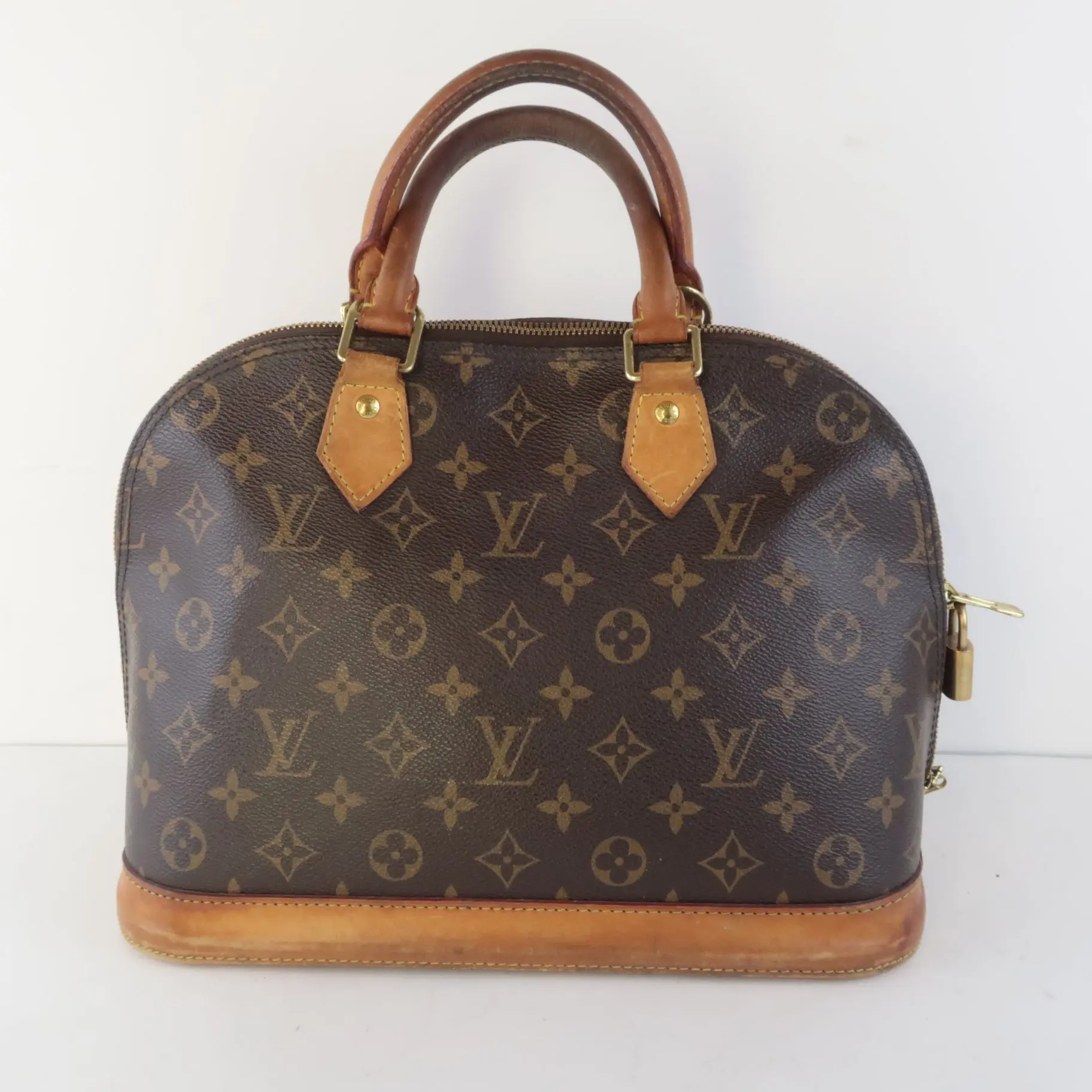 Louis Vuitton Monogram Canvas Alma PM Bag - Image 4
