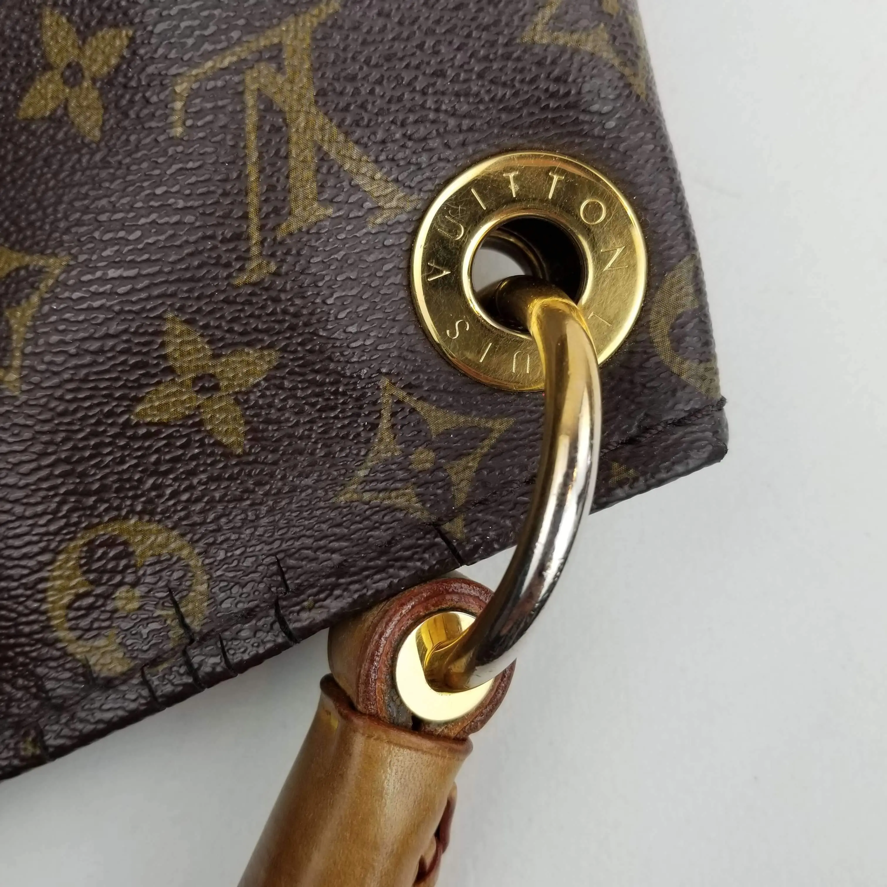 Louis Vuitton Monogram Canvas Artsy MM Bag - Image 15